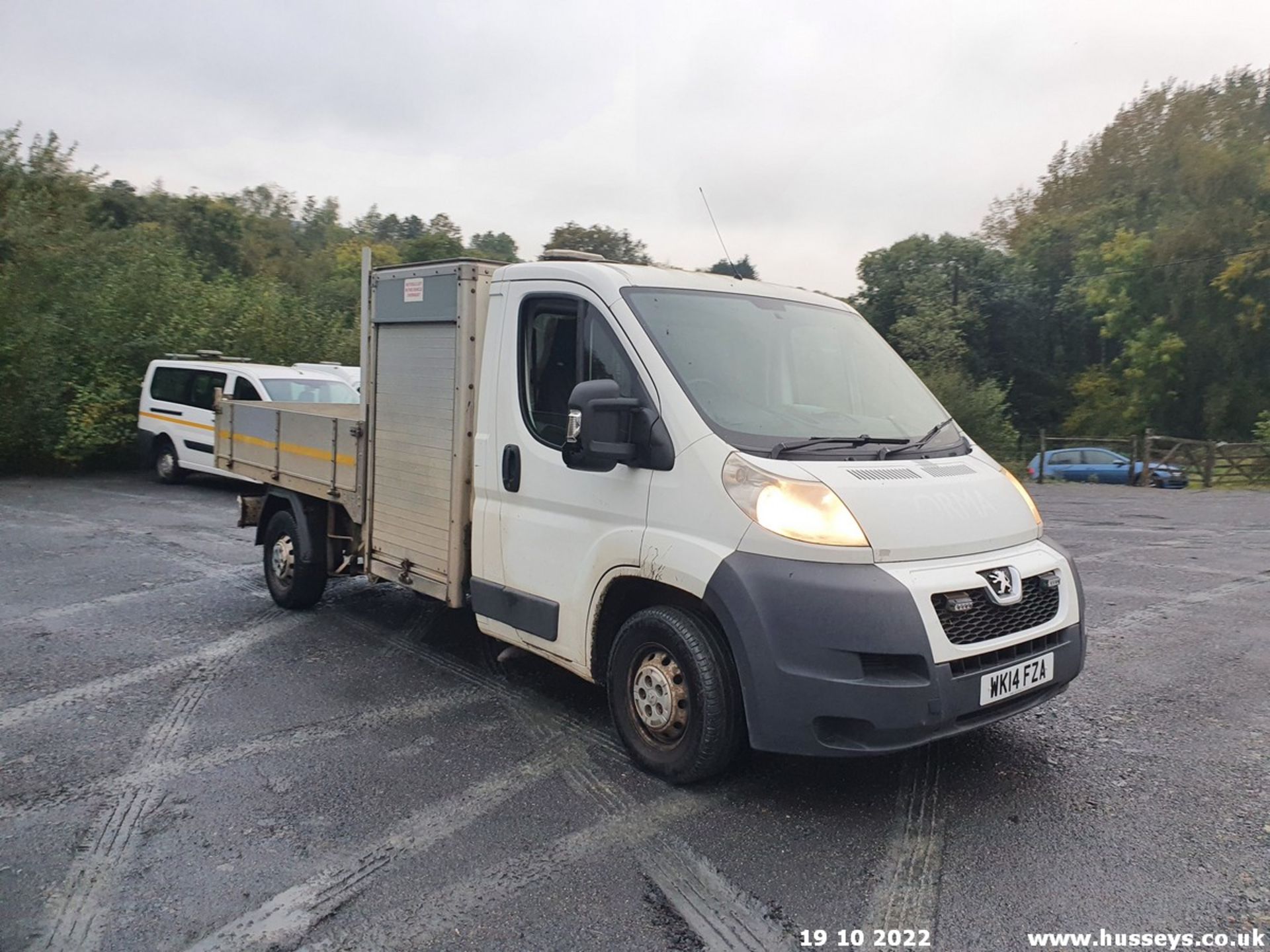 14/14 PEUGEOT BOXER 335 L2S HDI - 2198cc 2dr Tipper (White, 112k) - Image 4 of 32