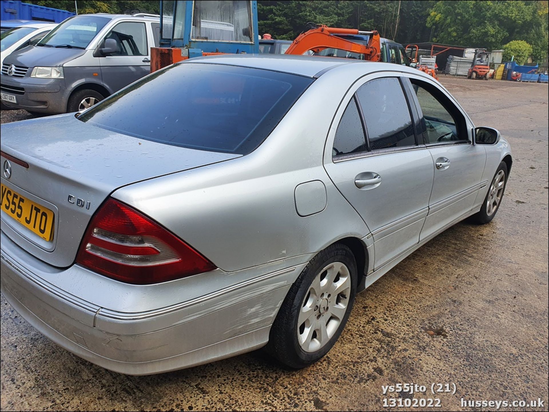 05/55 MERCEDES C200 CDI ELEGANCE SE AUTO - 2148cc 4dr Saloon (Silver, 266k) - Image 21 of 26