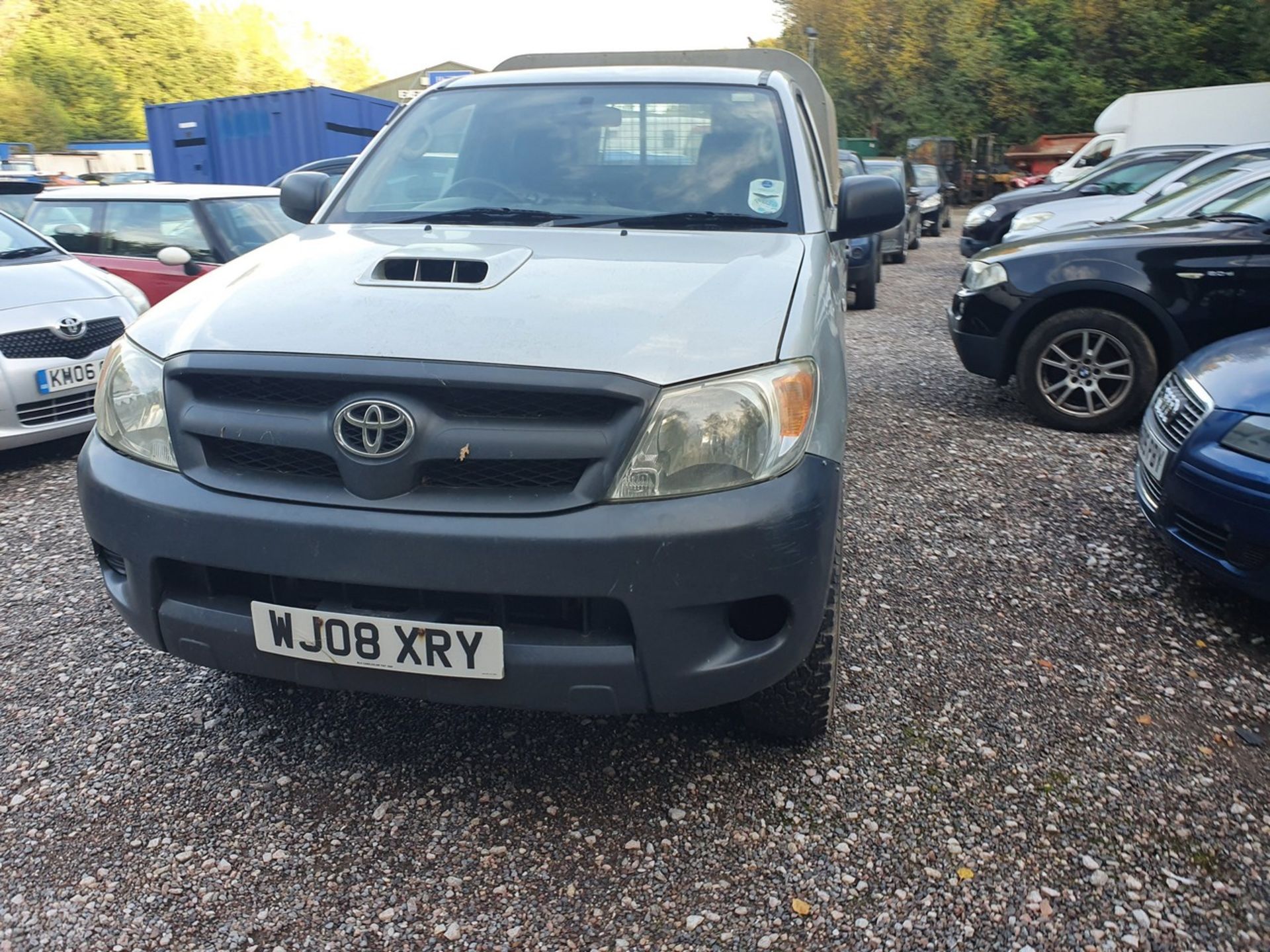 08/08 TOYOTA HILUX HL2 D-4D 4X4 S/C - 2494cc 2dr 4x4 (Silver, 78k) - Image 14 of 32