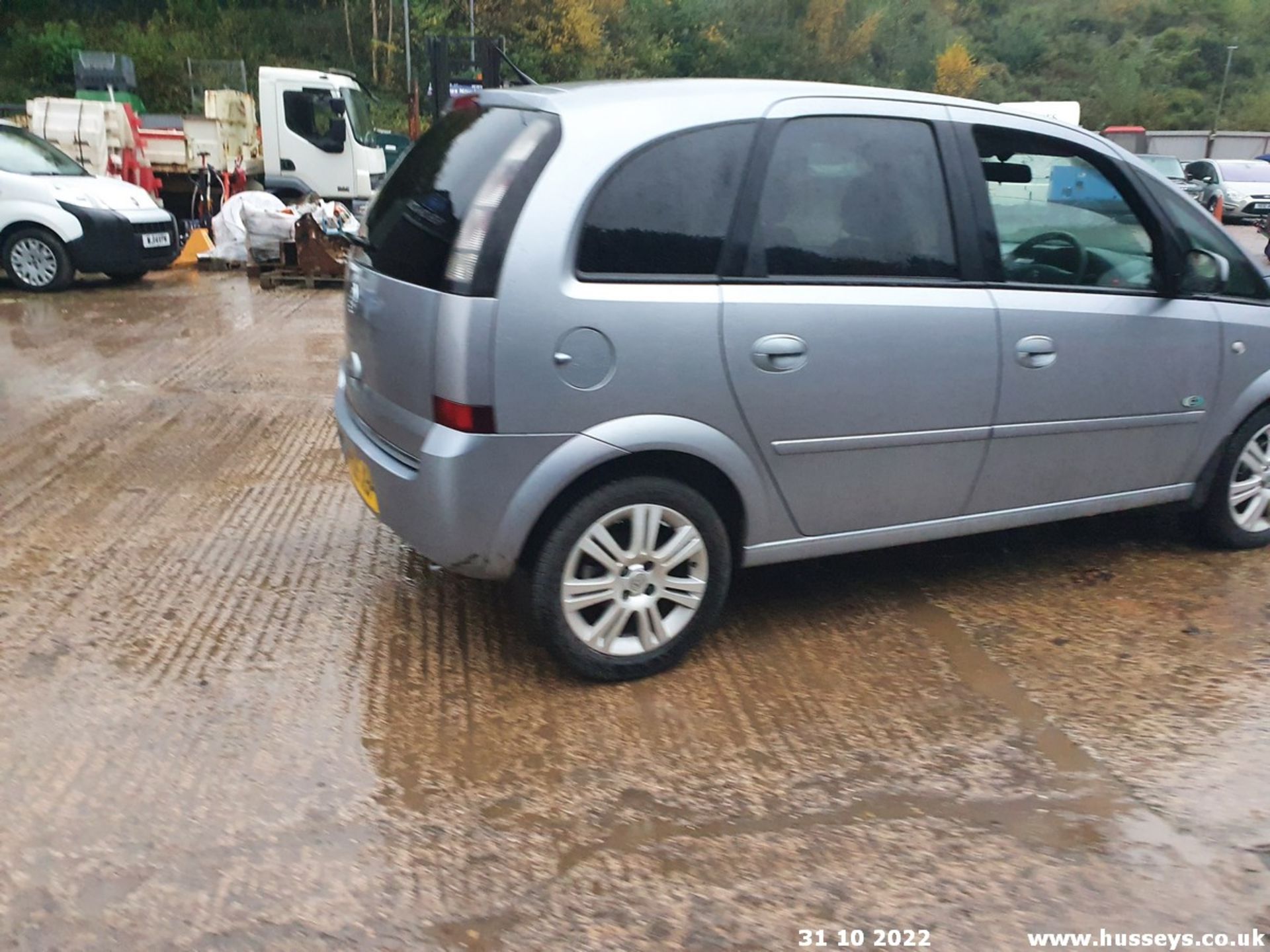 06/06 VAUXHALL MERIVA ACTIVE - 1364cc 5dr MPV (Silver, 66k) - Image 7 of 36