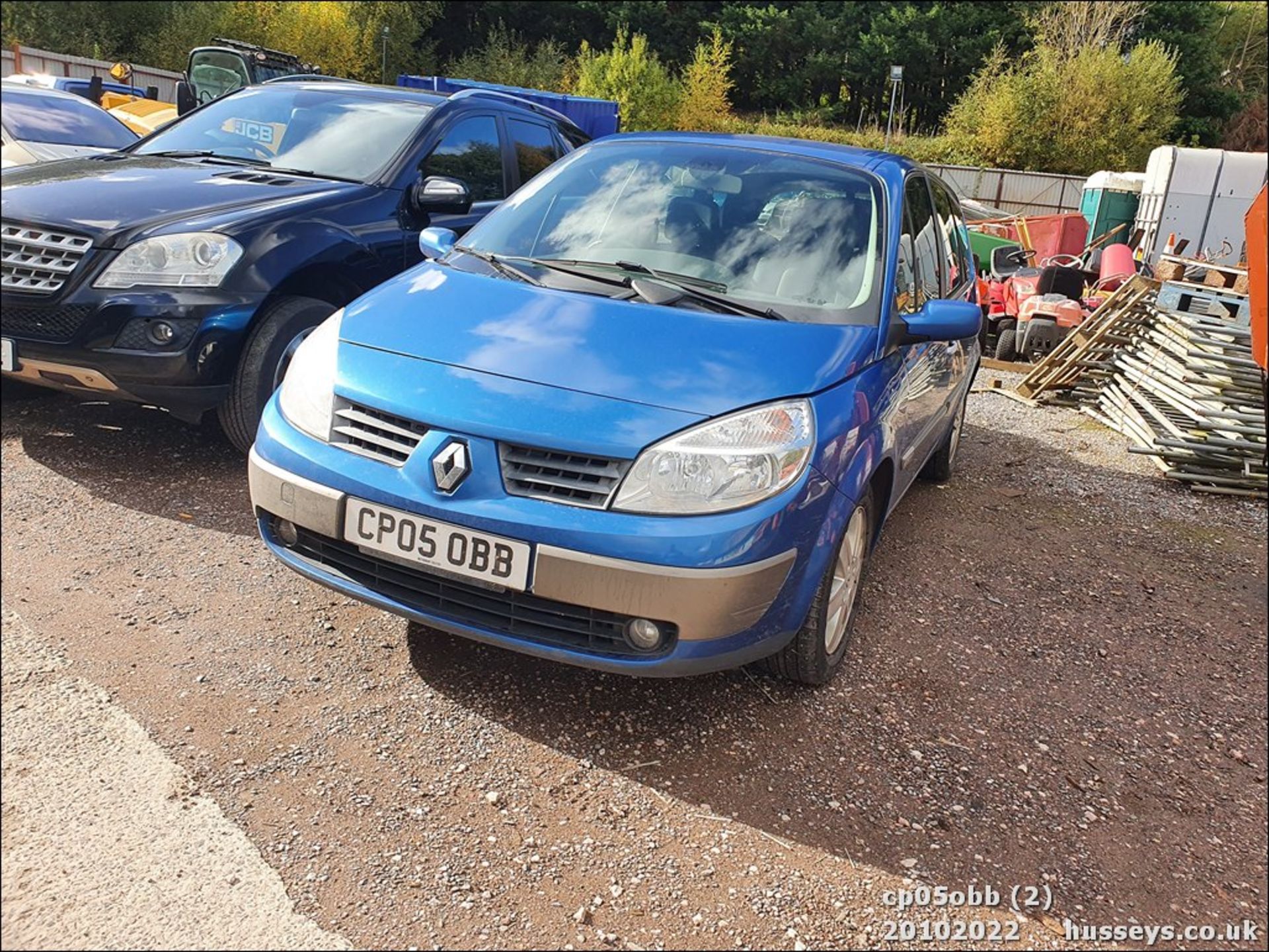 05/05 RENAULT GR SCENIC D-MIQUE VVT 16V - 1998cc 5dr MPV (Blue) - Image 2 of 25