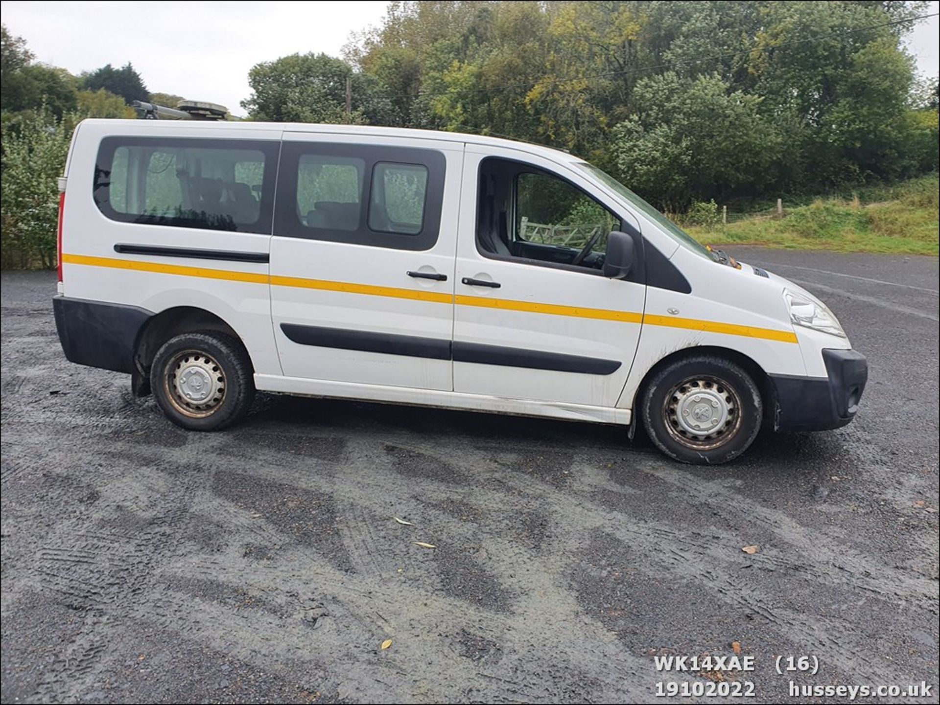 14/14 PEUGEOT EXPERT TEPEE COMFORT L2 H - 1997cc 5dr MPV (White, 76k) - Image 31 of 49