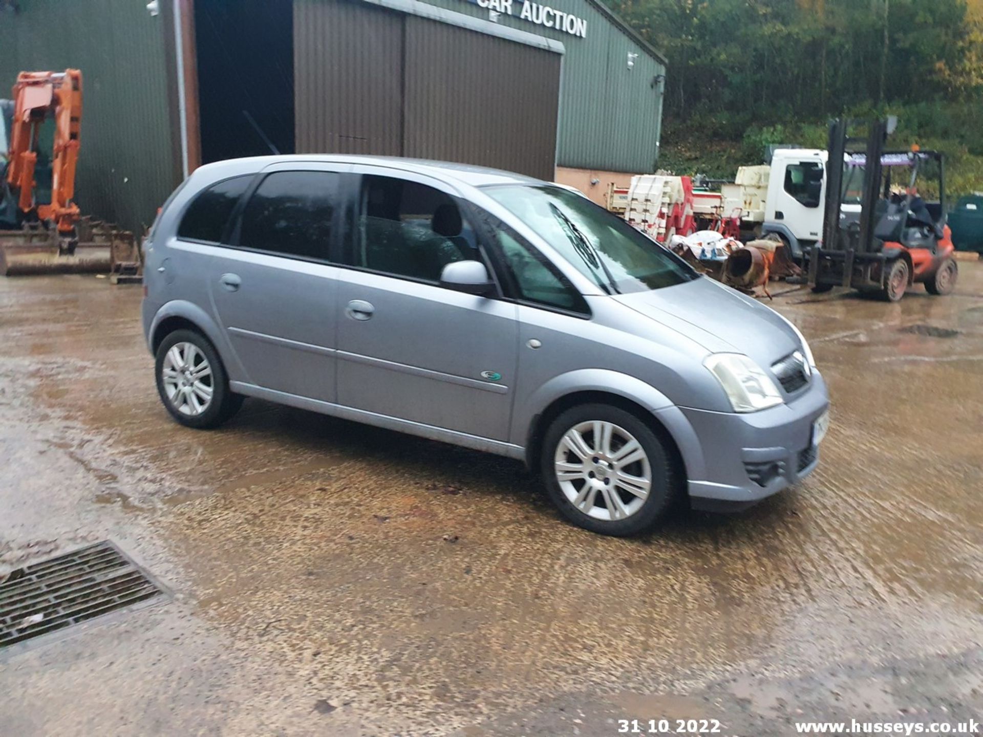 06/06 VAUXHALL MERIVA ACTIVE - 1364cc 5dr MPV (Silver, 66k) - Image 3 of 36