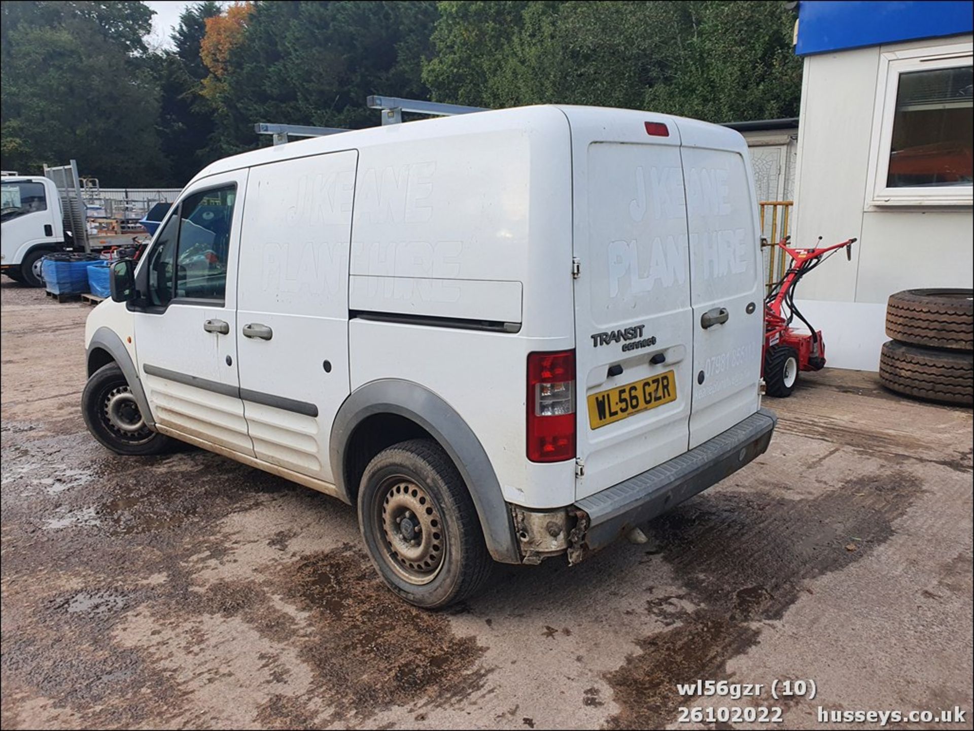 06/56 FORD TRANSIT CONN T200 L90 - 1753cc 5dr Van (White, 157k) - Image 10 of 29