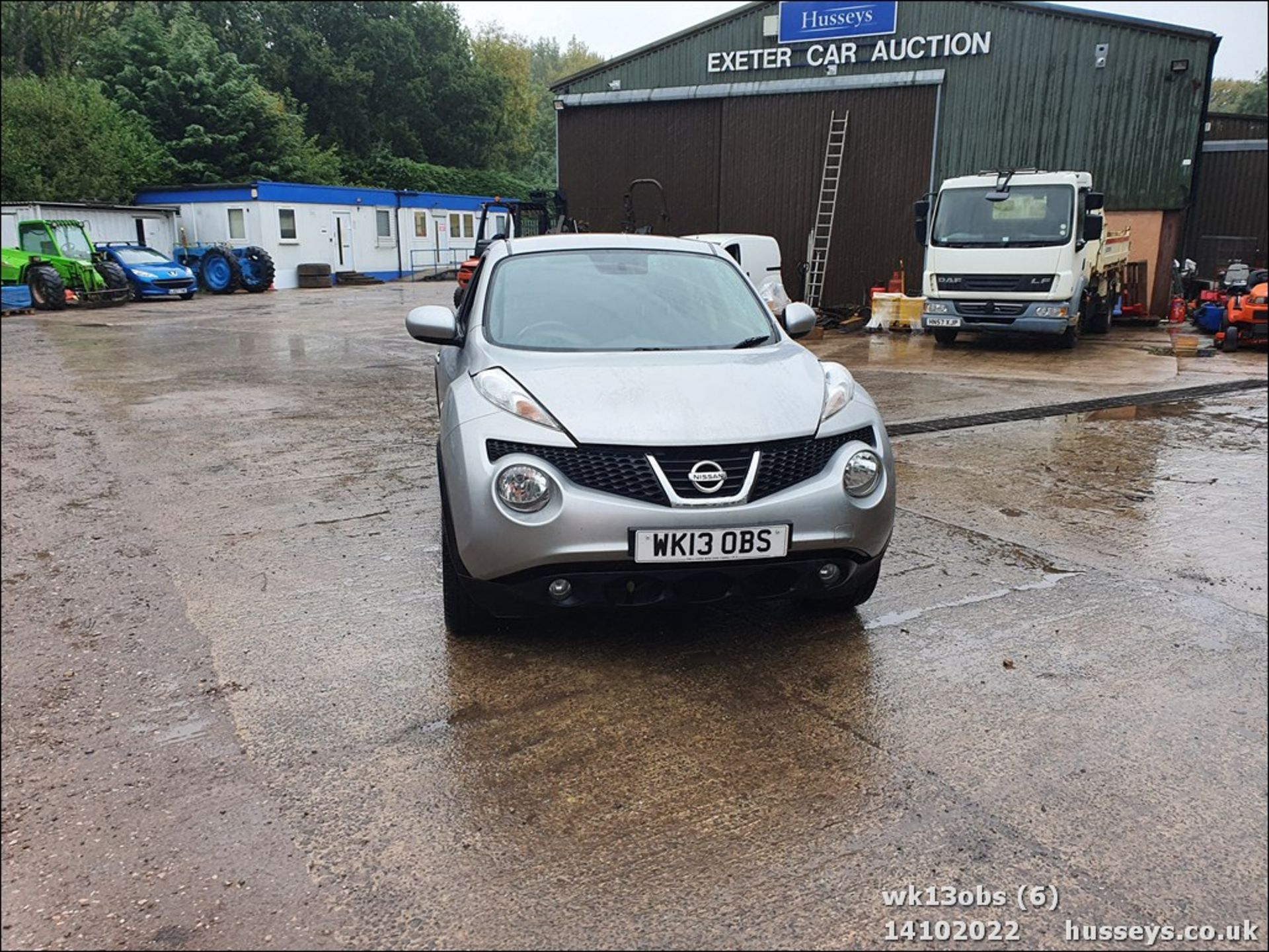 13/13 NISSAN JUKE ACENTA PREMIUM CVT - 1598cc 5dr Hatchback (Silver, 66k) - Image 6 of 42