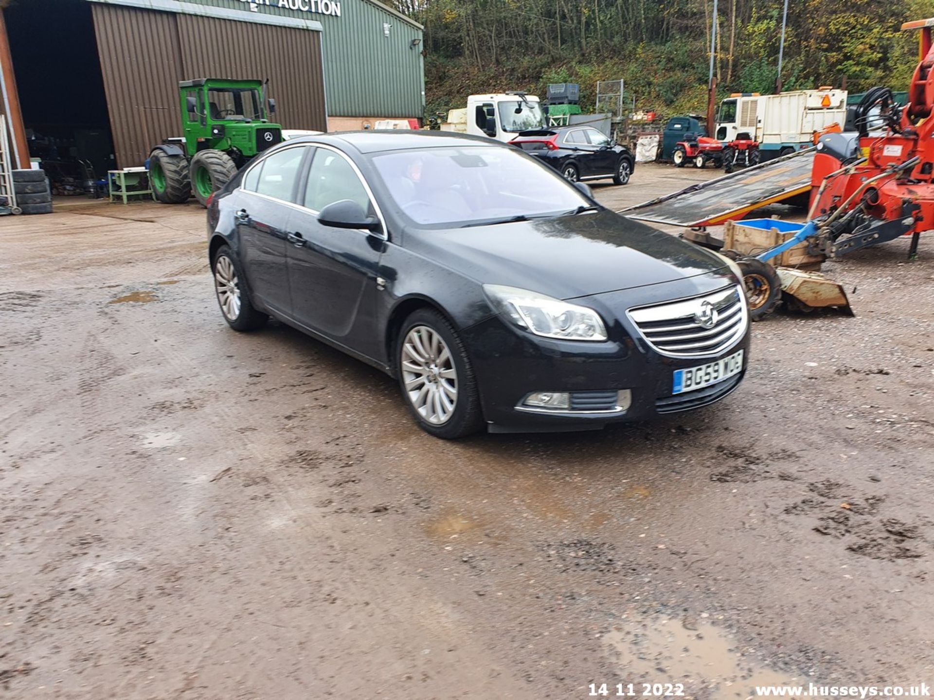 10/59 VAUXHALL INSIGNIA ELITE NAV CDTI - 1956cc 5dr Hatchback (Black, 62k) - Image 12 of 51