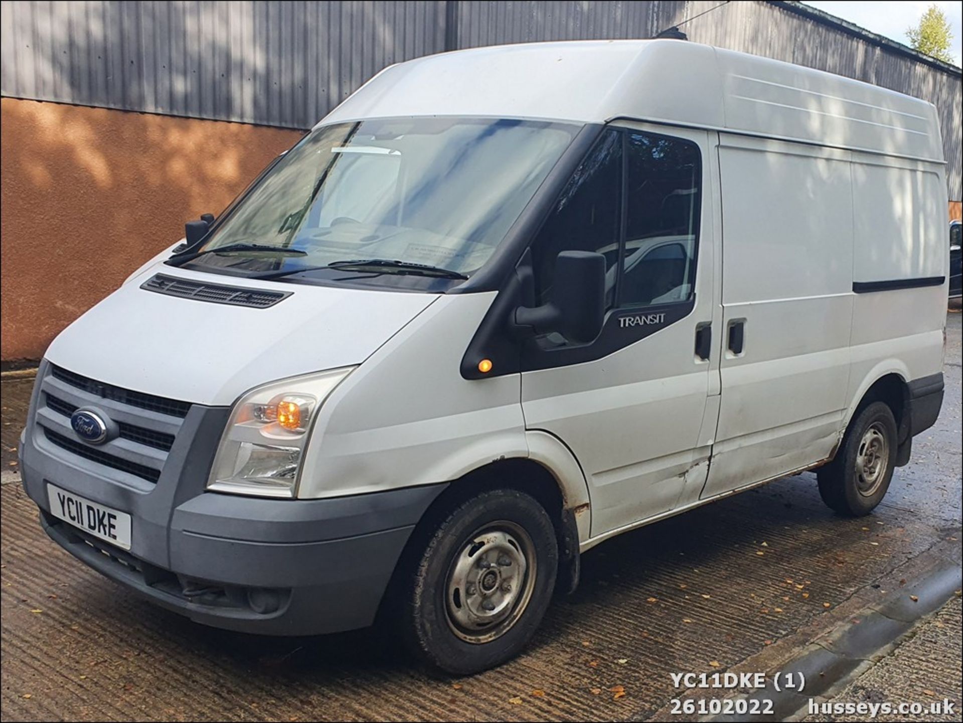 11/11 FORD TRANSIT 85 T280M FWD - 2198cc 5dr Van (White)