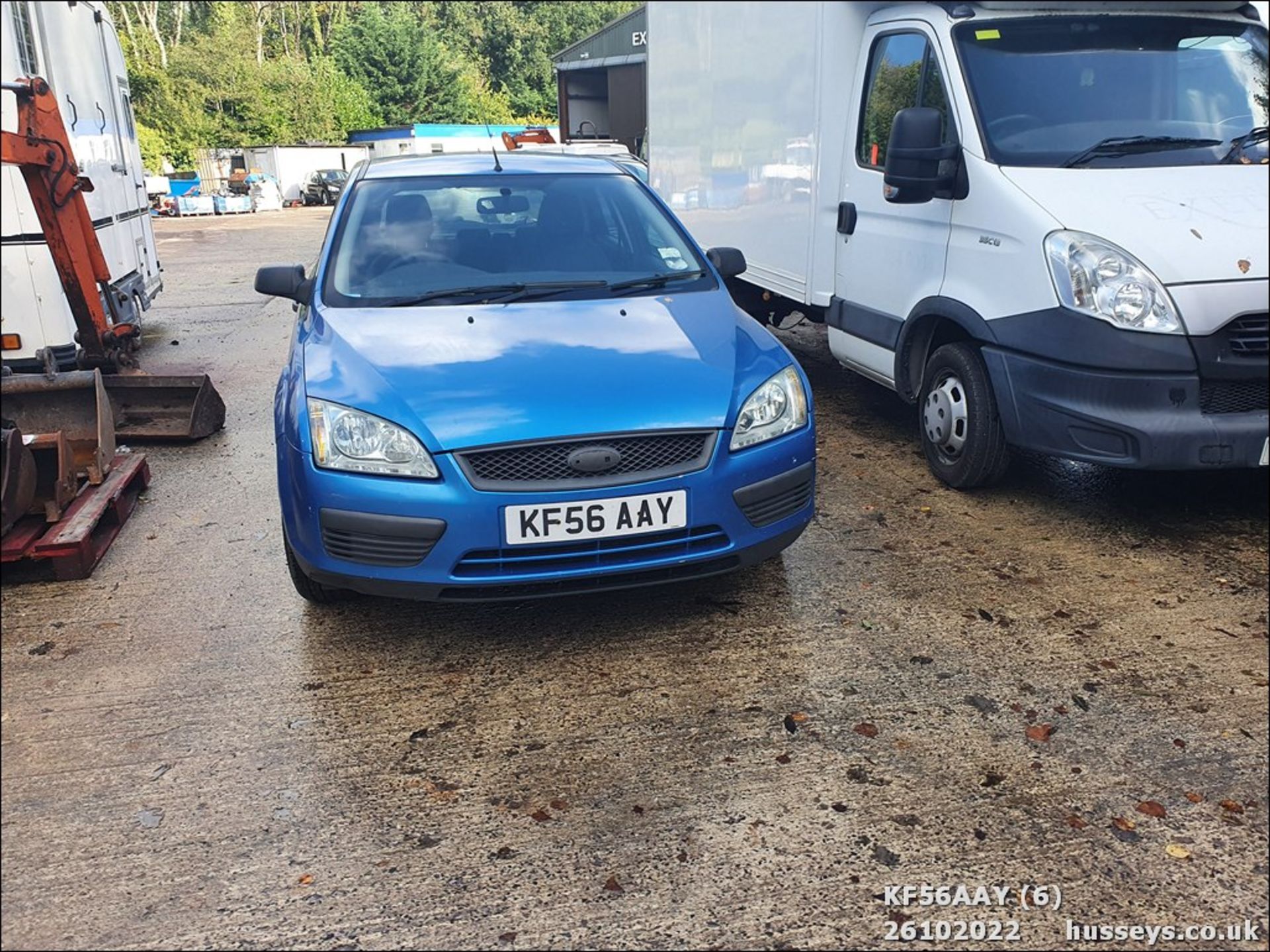 06/56 FORD FOCUS LX - 1388cc 5dr Hatchback (Blue, 213k) - Image 6 of 28