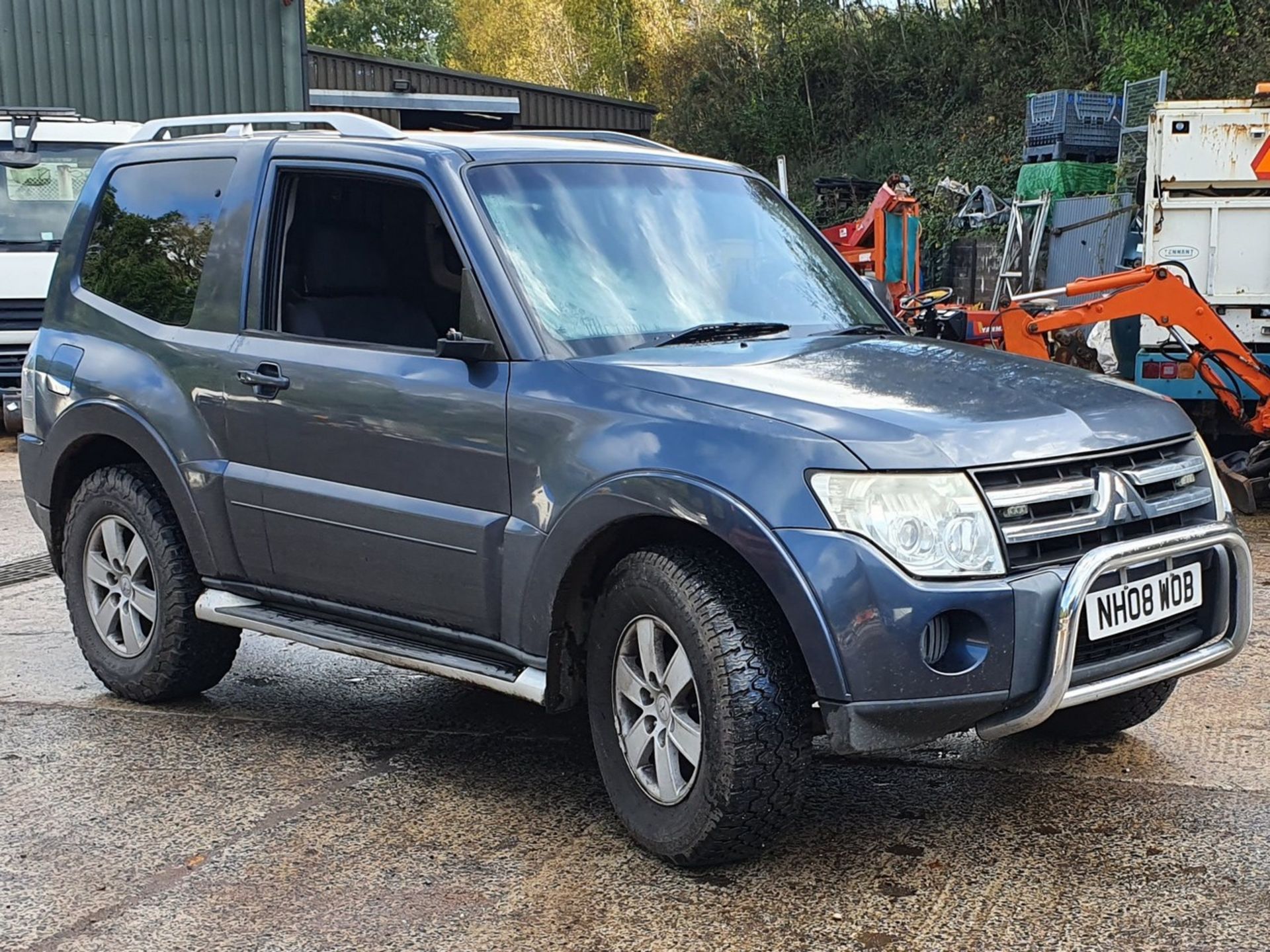 08/08 MITSUBISHI SHOGUN 4WORK DI-D SWB - 3200cc Van (Grey)