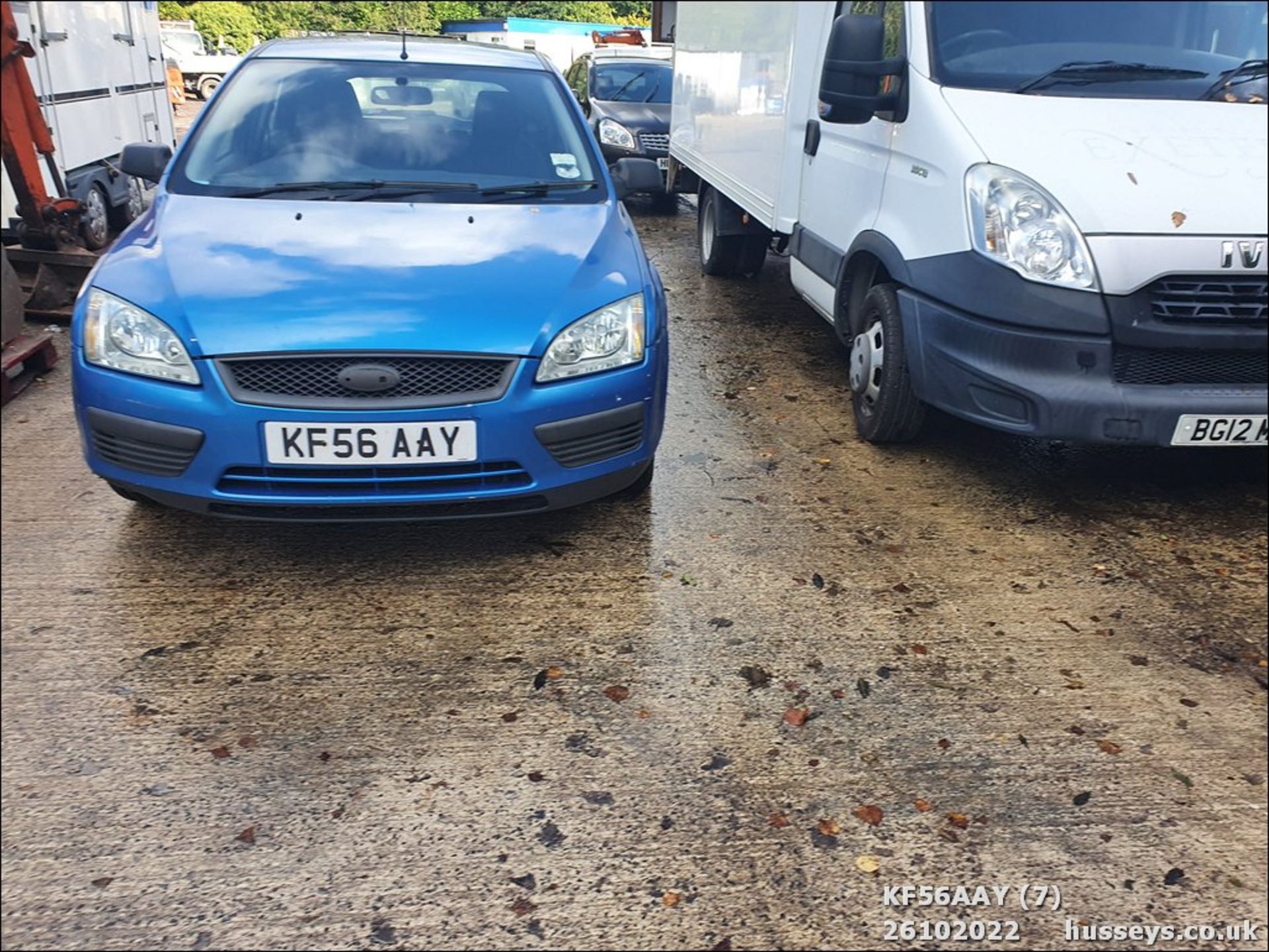 06/56 FORD FOCUS LX - 1388cc 5dr Hatchback (Blue, 213k) - Image 5 of 28