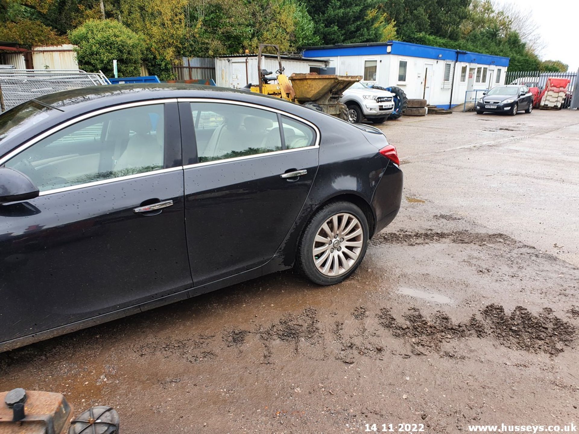 10/59 VAUXHALL INSIGNIA ELITE NAV CDTI - 1956cc 5dr Hatchback (Black, 62k) - Image 23 of 51