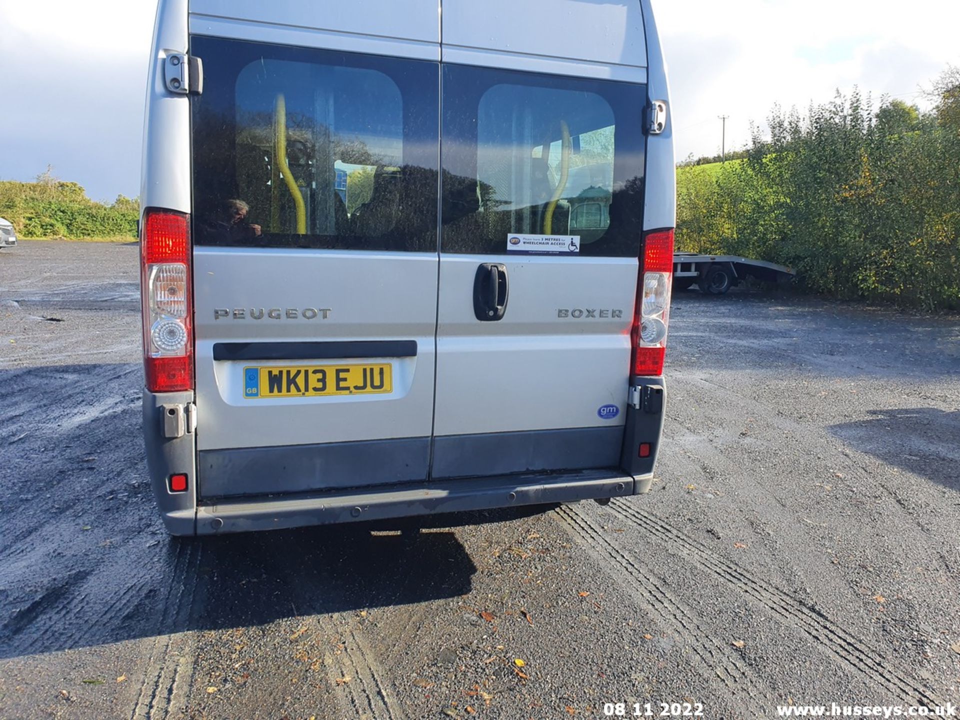 13/13 PEUGEOT BOXER 333 L2H2 HDI - 2198cc 5dr Minibus (Silver, 35k) - Image 12 of 46