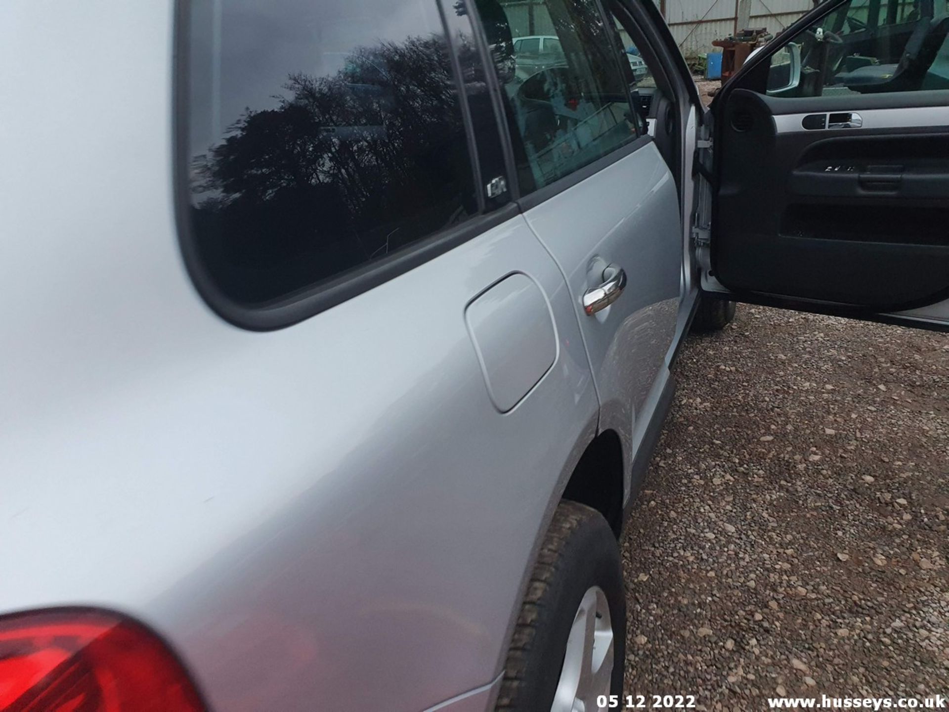 2003 VOLKSWAGEN TOUAREG TDI - 2461cc 5dr Estate (Silver, 115k) - Image 29 of 29