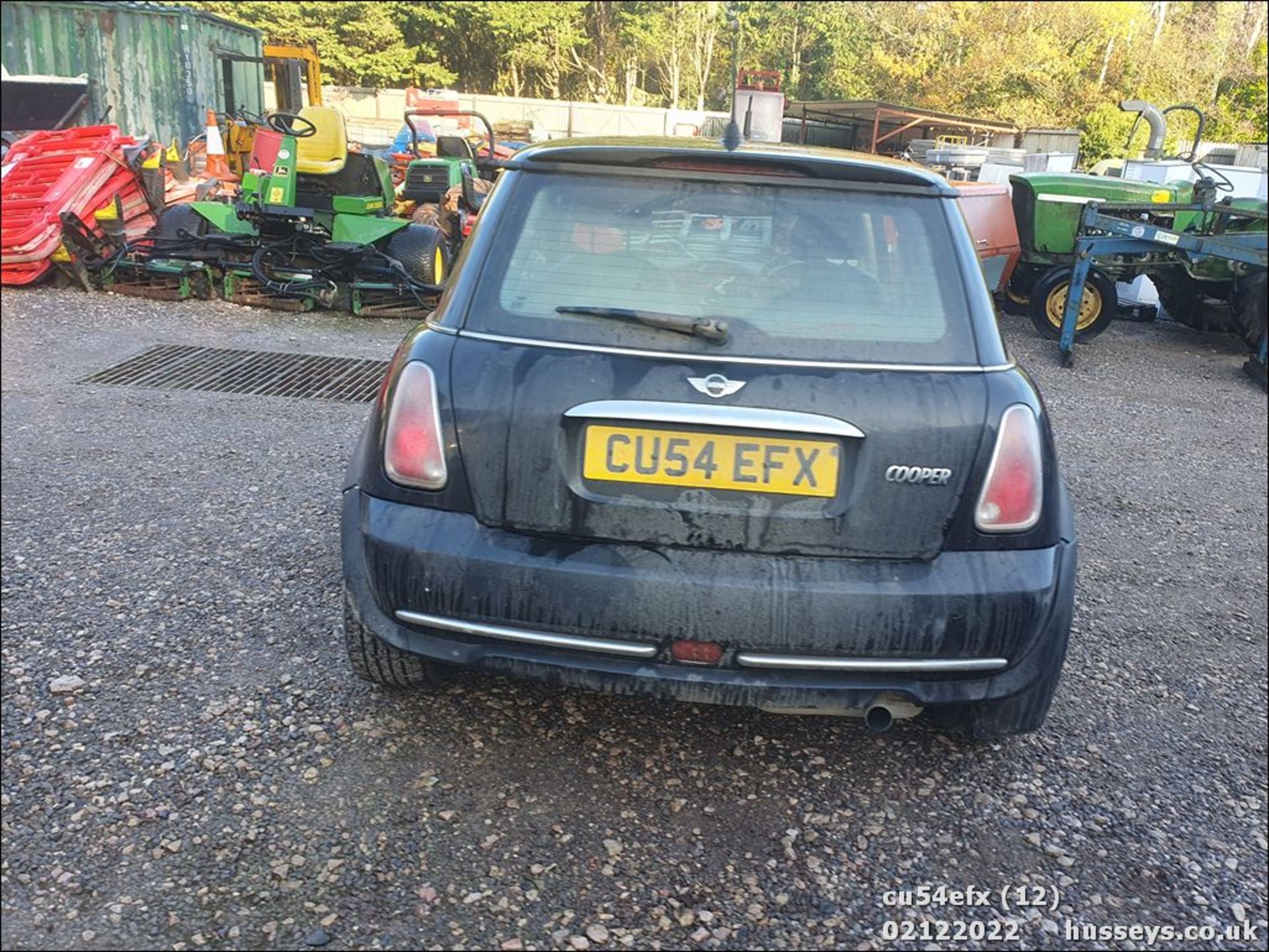 04/54 MINI MINI COOPER - 1598cc 3dr Hatchback (Black) - Image 12 of 38