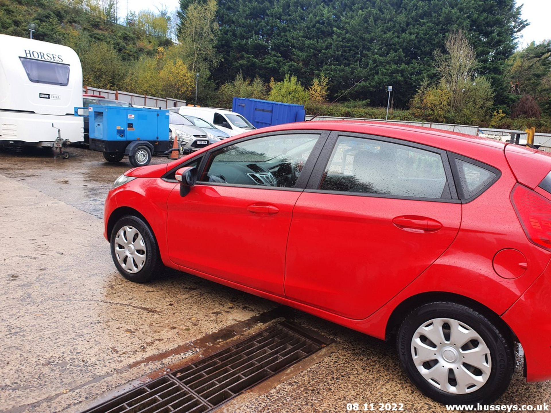 12/12 FORD FIESTA EDGE ECONETIC II T - 1560cc 5dr Hatchback (Red, 173k) - Image 29 of 59