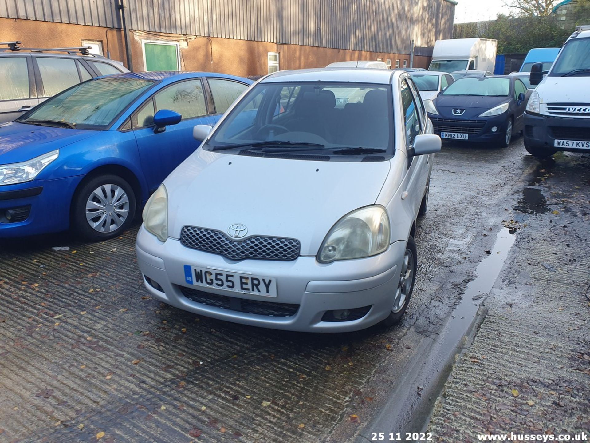 05/55 TOYOTA YARIS COLOUR COLLECTION - 1299cc 5dr Hatchback (Silver, 232k) - Image 6 of 23