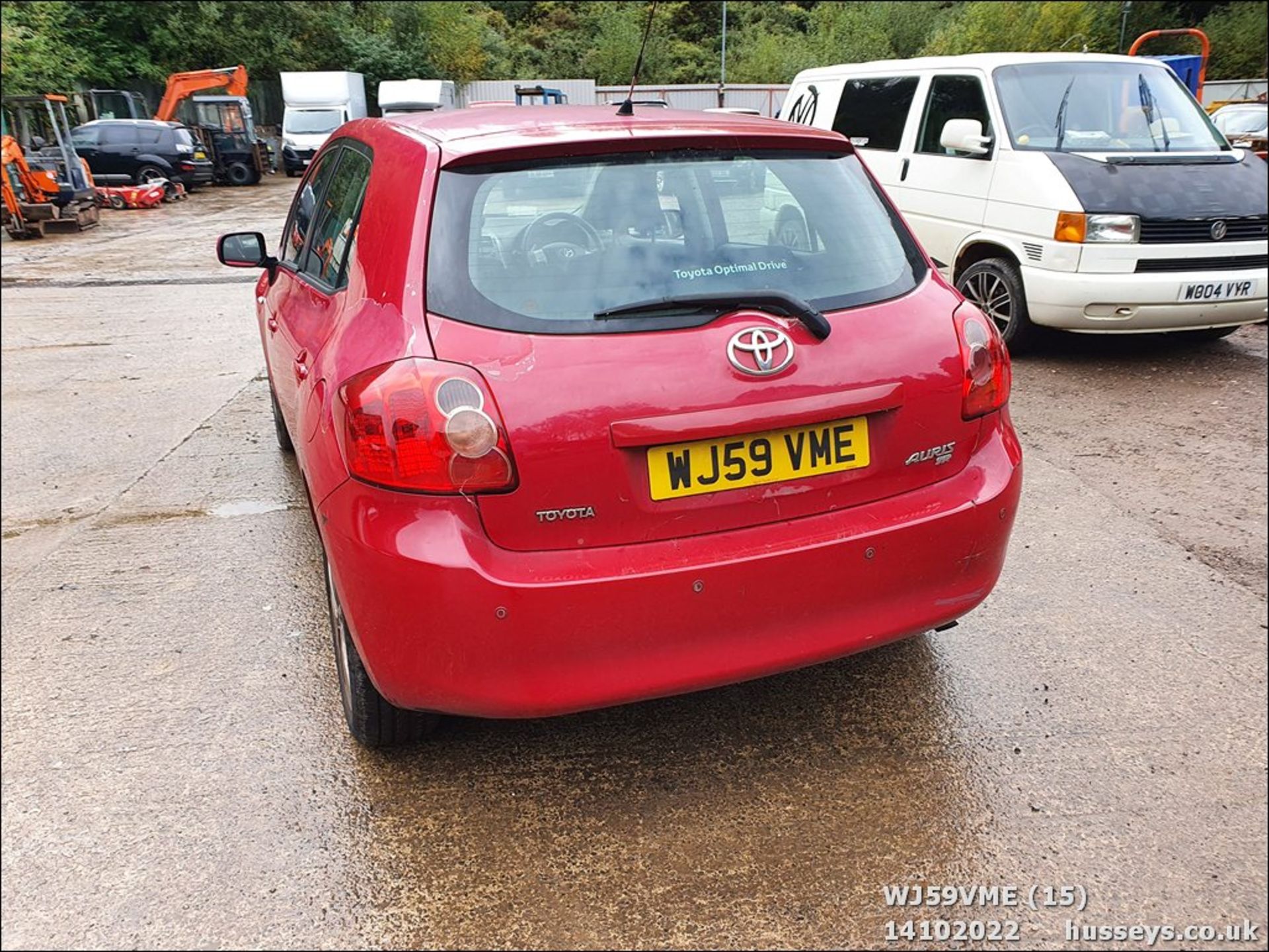 09/59 TOYOTA AURIS TR VALVEMATIC S-A - 1598cc 5dr Hatchback (Red, 183k) - Image 15 of 37
