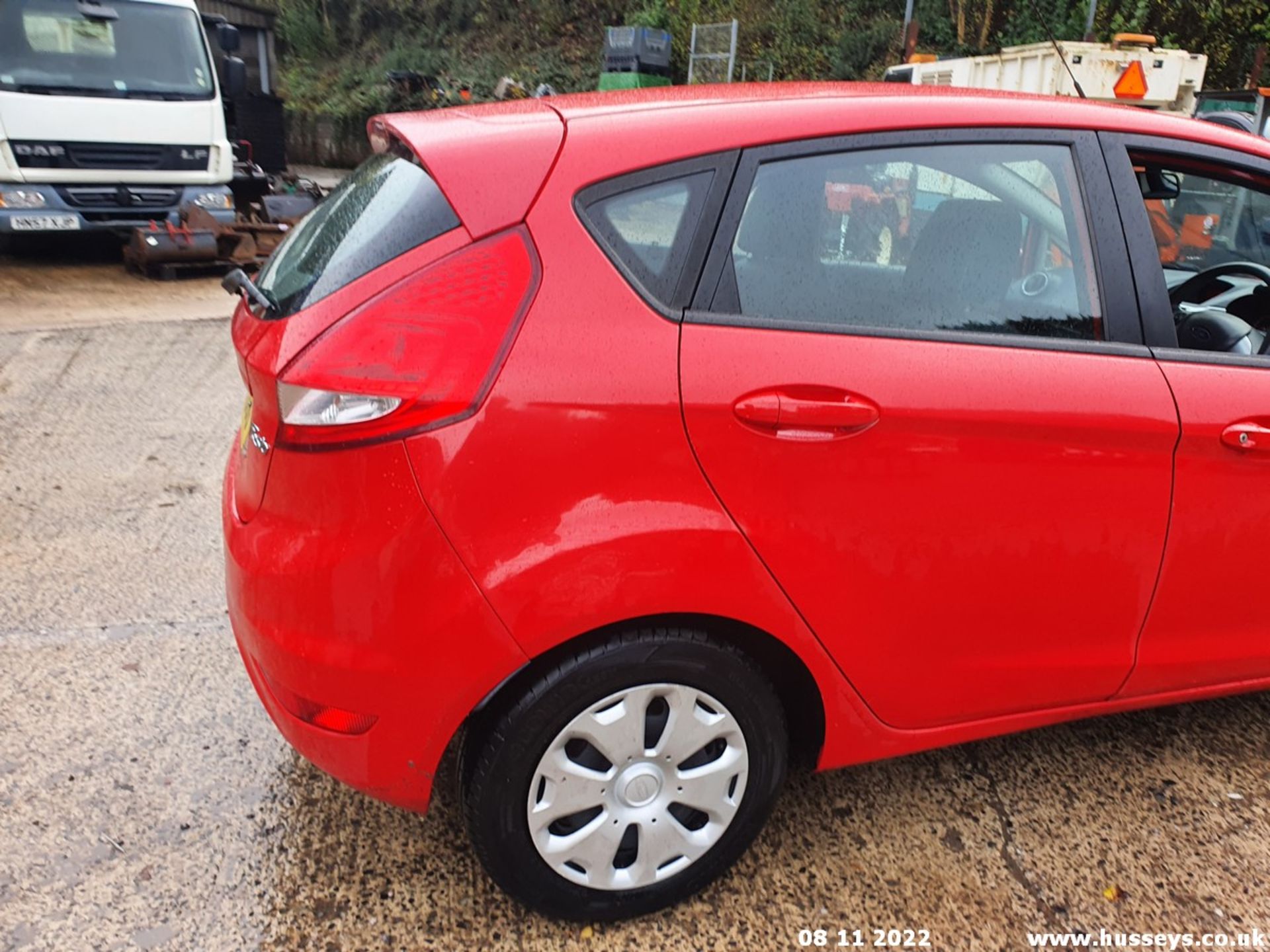 12/12 FORD FIESTA EDGE ECONETIC II T - 1560cc 5dr Hatchback (Red, 173k) - Image 21 of 59