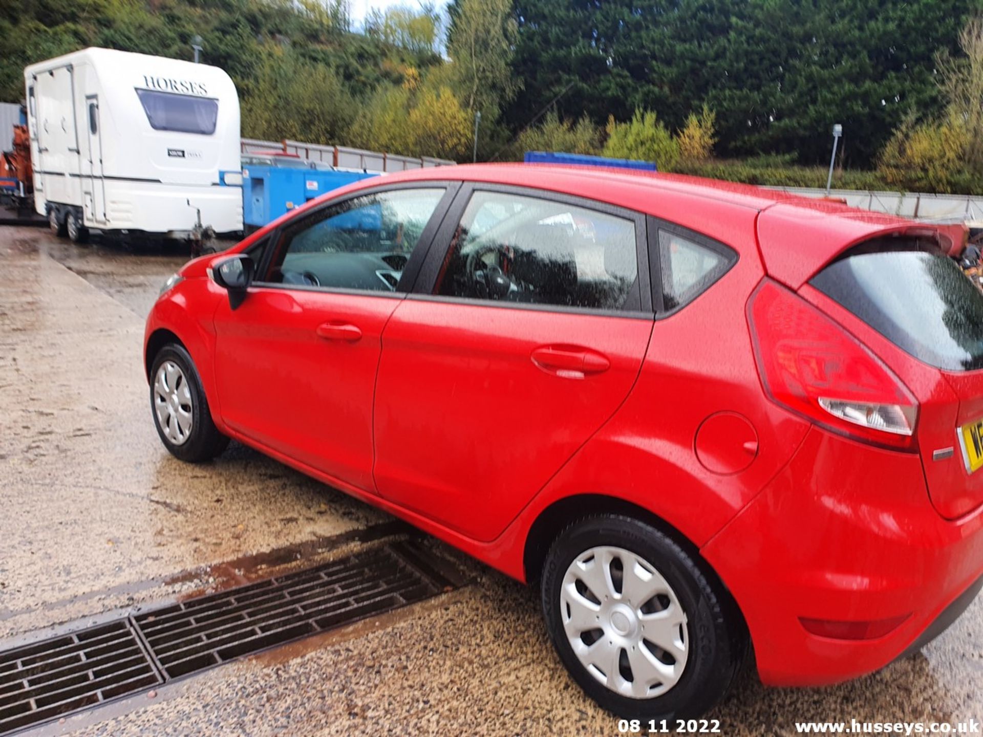 12/12 FORD FIESTA EDGE ECONETIC II T - 1560cc 5dr Hatchback (Red, 173k) - Image 28 of 59