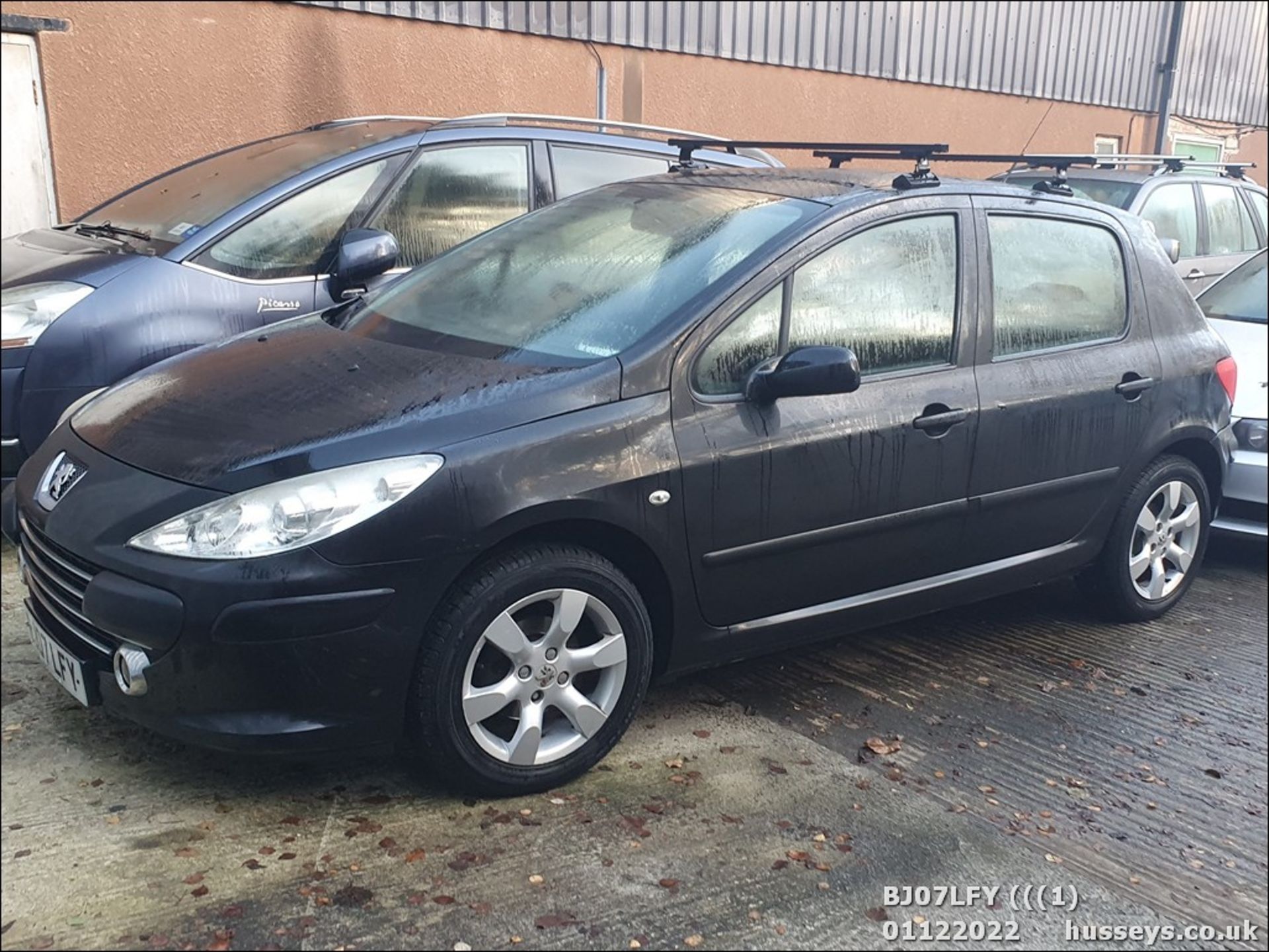 07/07 PEUGEOT 307 S - 1587cc 5dr Hatchback (Black)