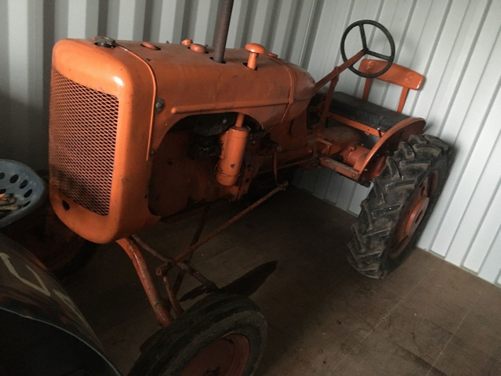 ALLIS CHALMERS MODEL B TRACTOR (BOW AXLE) R&D