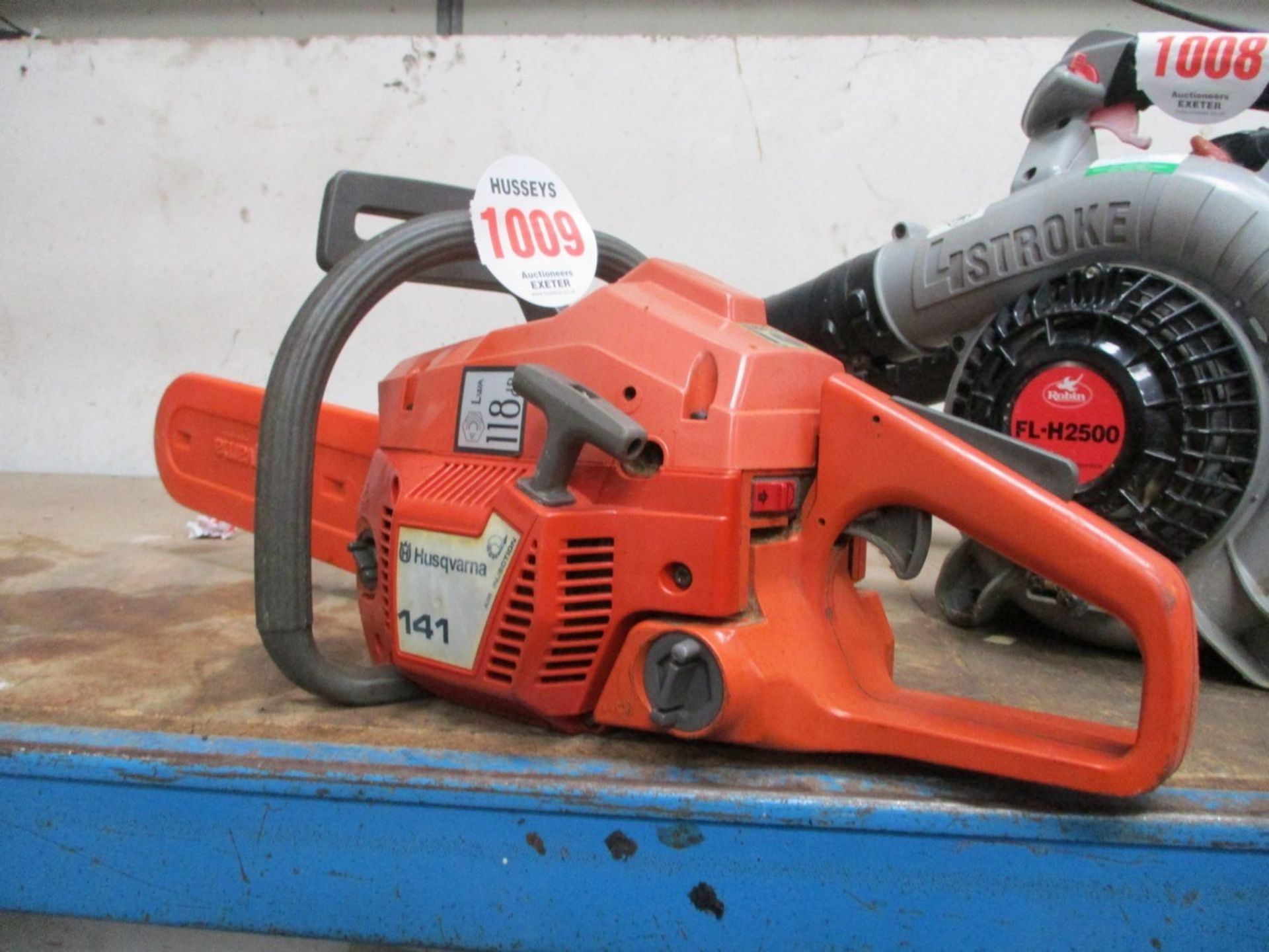 HUSQVARNA 141 CHAINSAW