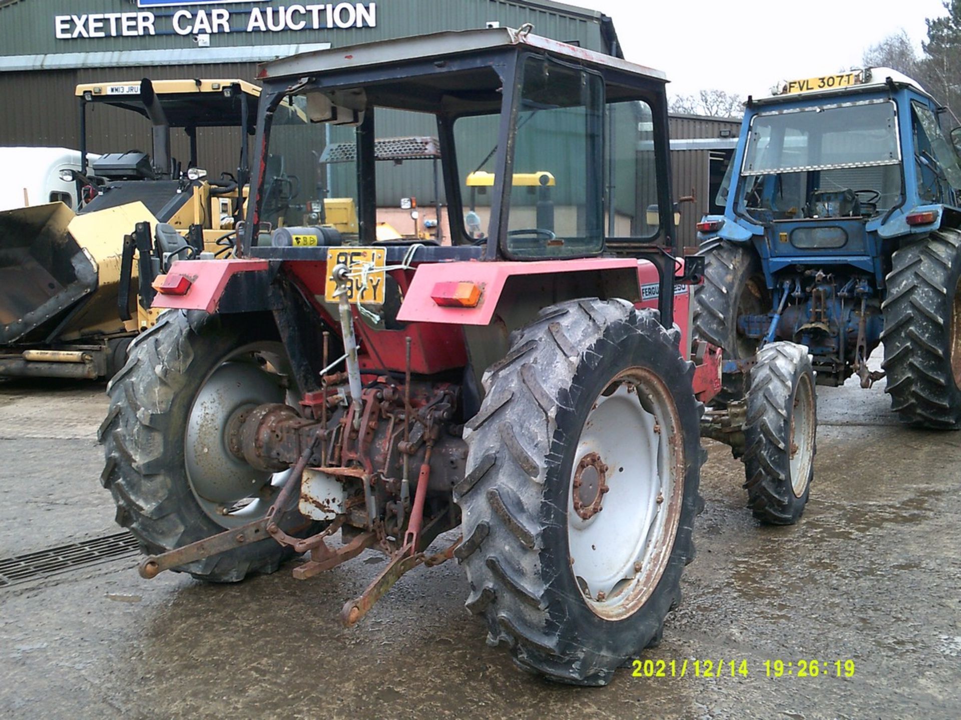 MASSEY FERGUSON 250 4WD TRACTOR AFJ 794Y SHOWING 6602HRS - Image 4 of 11