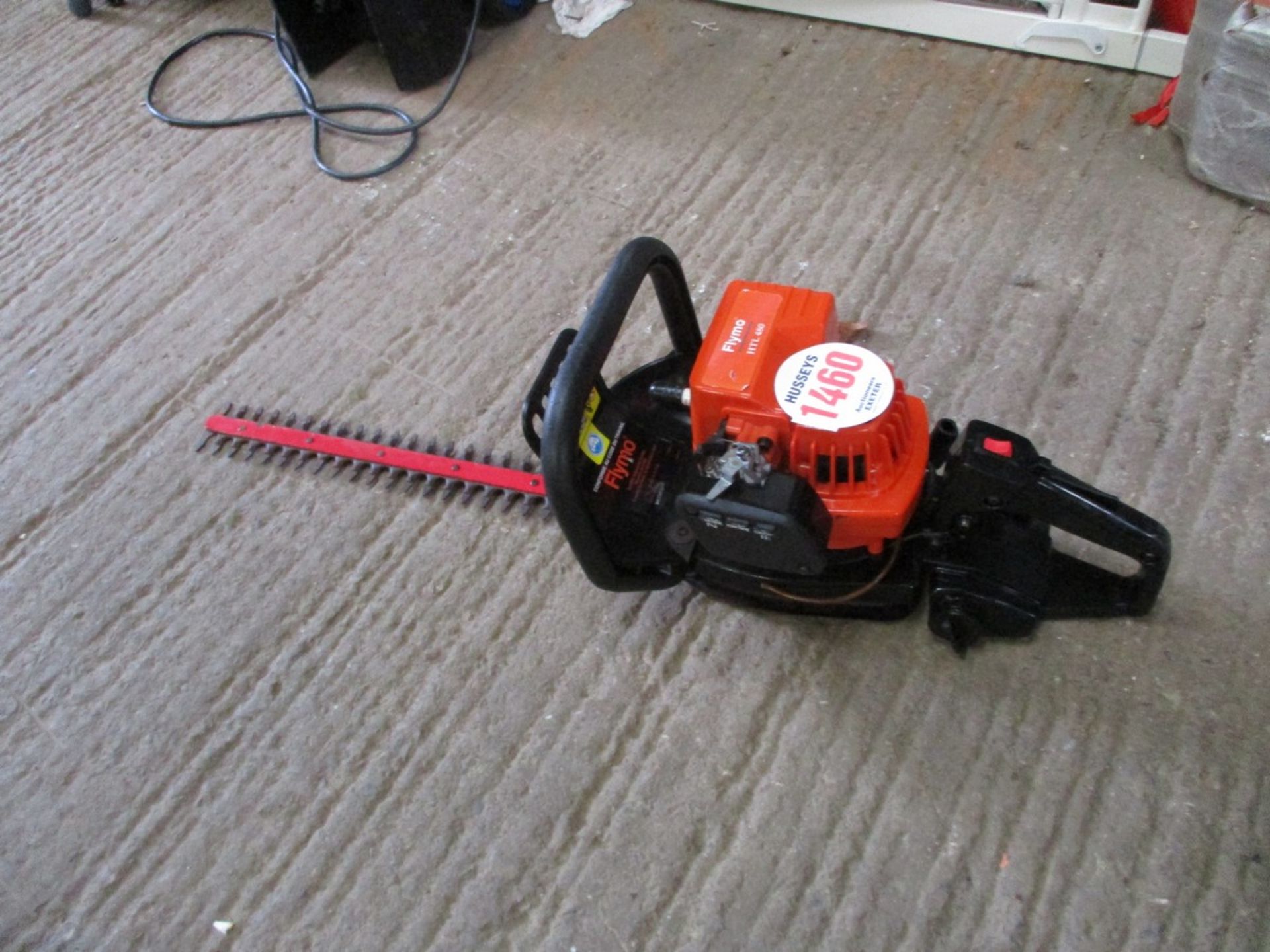 FLYMO HEDGE TRIMMER