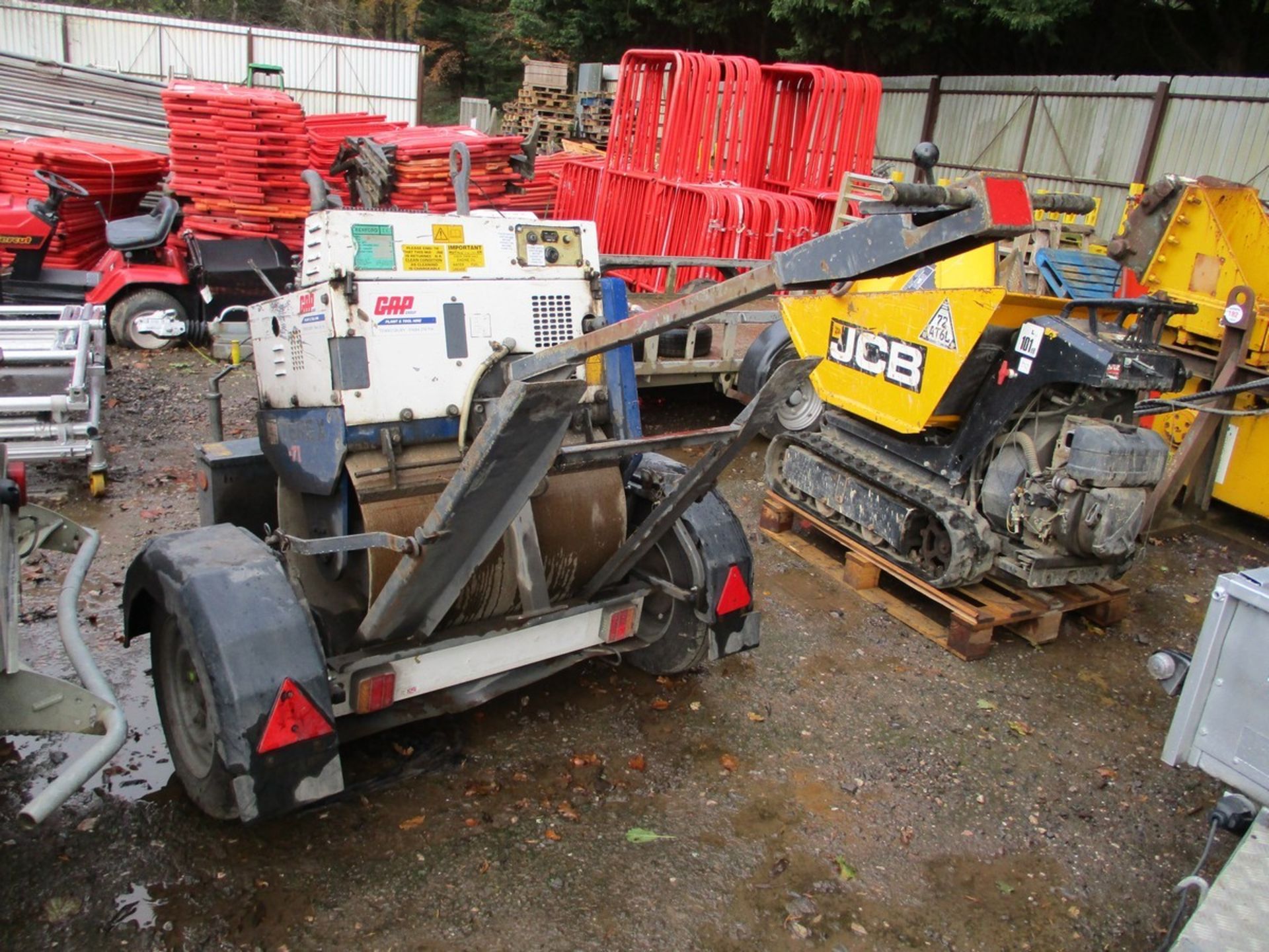 TEREX MBR71 PEDESTRIAN ROLLER C/W TRAILER