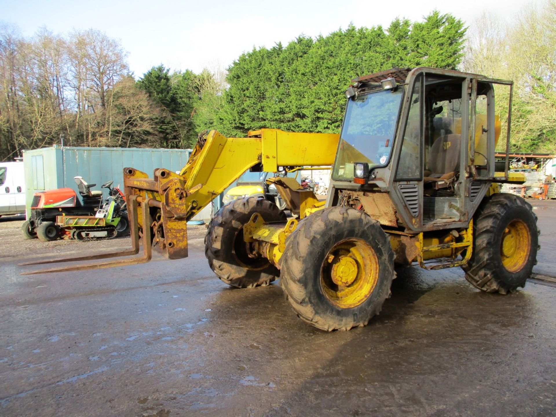 JCB 525-67 FARM SPECIAL LOADALL H175CBK 8800HRS C.W PALLET FORKS