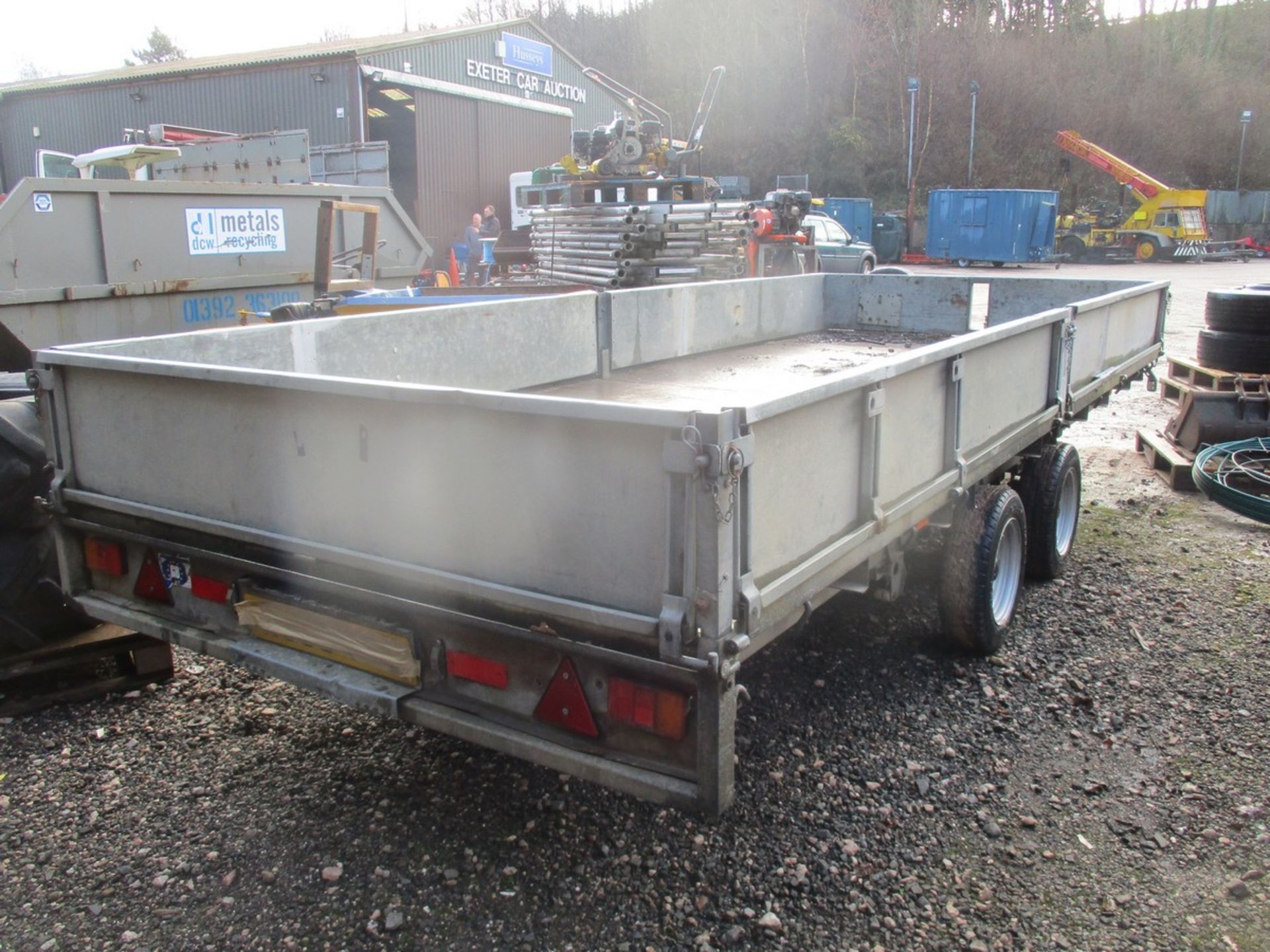 16FT IFOR WILLIAMS TWIN AXLE DROPSIDE TRAILER C/W LIGHTWEIGHT RAMPS - Image 5 of 7