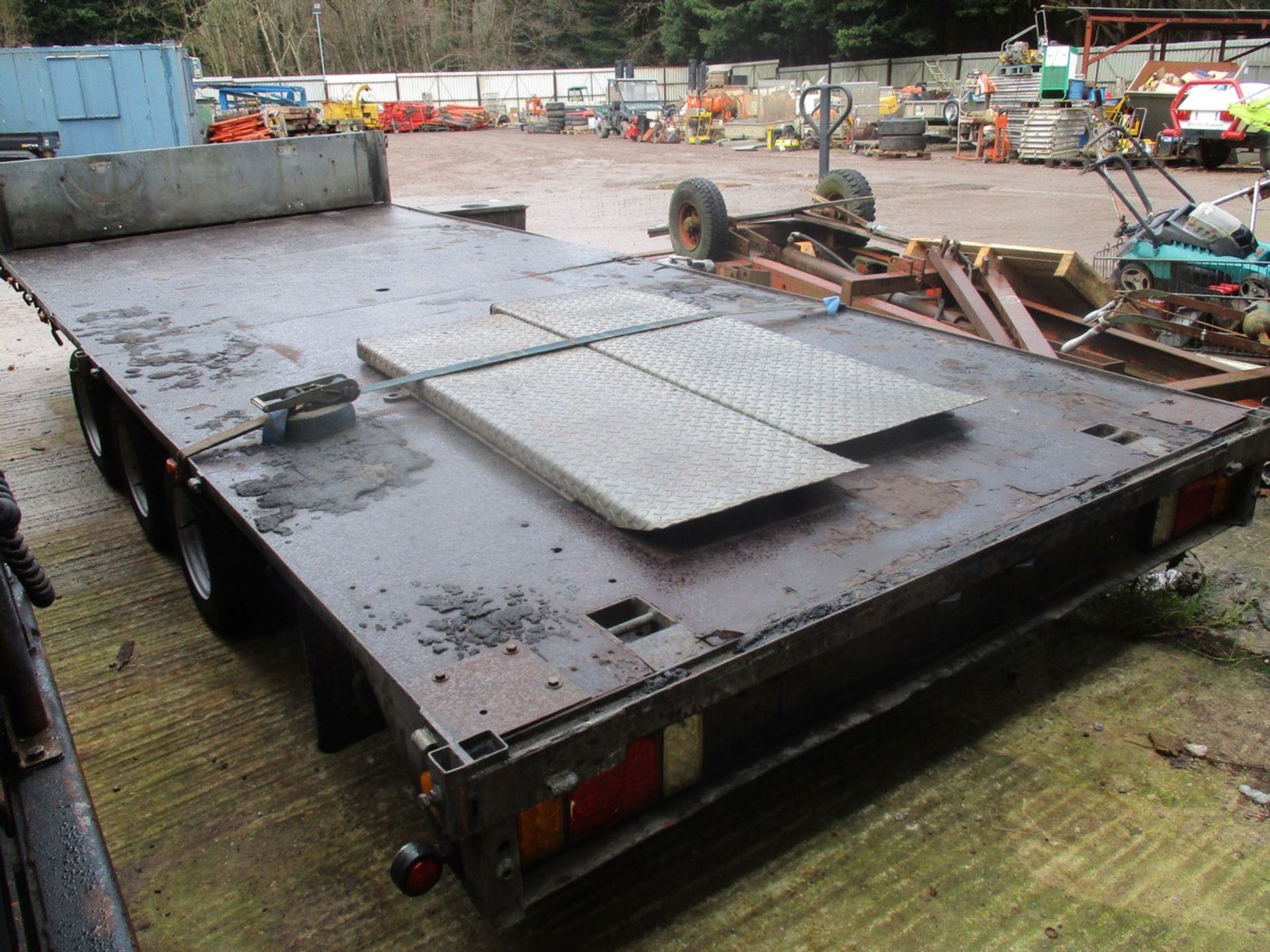 16FT TRI AXLE BATESON TRAILER C.W RAMPS - Image 6 of 6