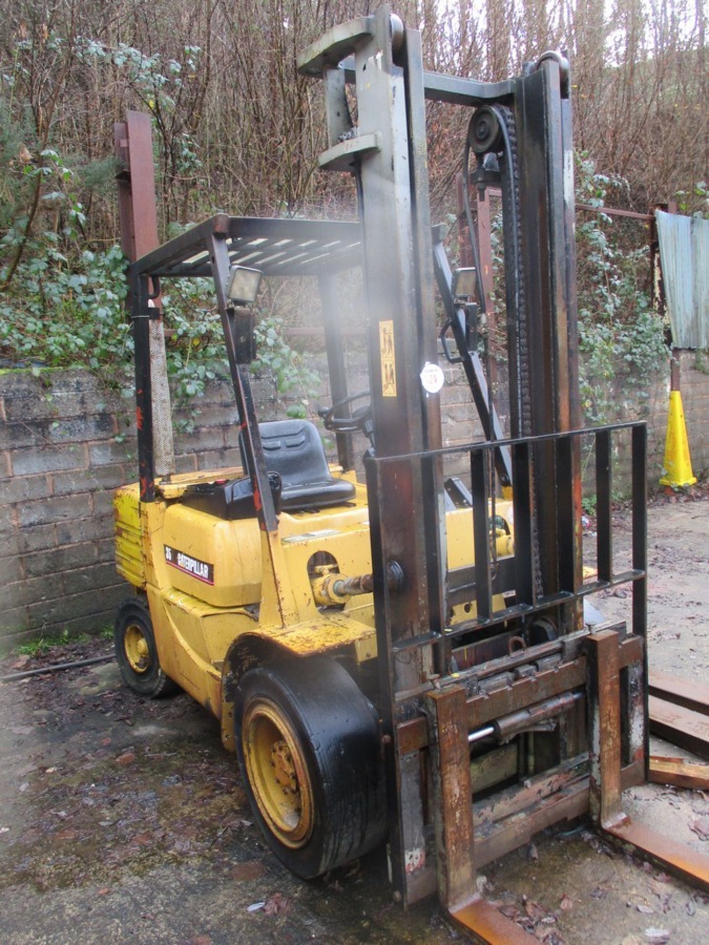 CAT 3.5 TON DIESEL FORKLIFT - Image 6 of 8