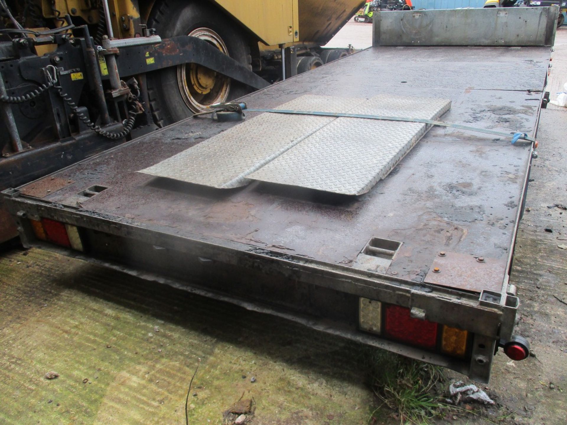 16FT TRI AXLE BATESON TRAILER C.W RAMPS - Image 5 of 6