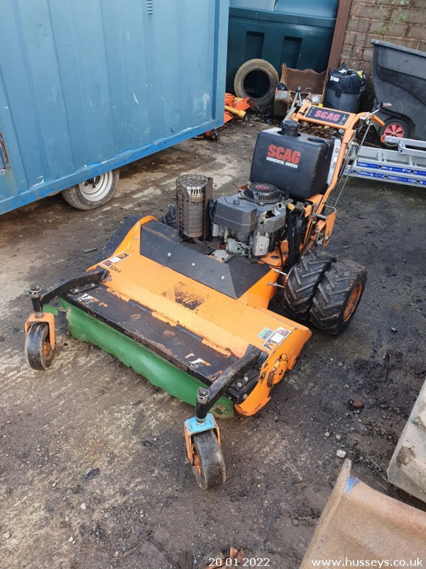 SCAG OUTFRONT MOWER