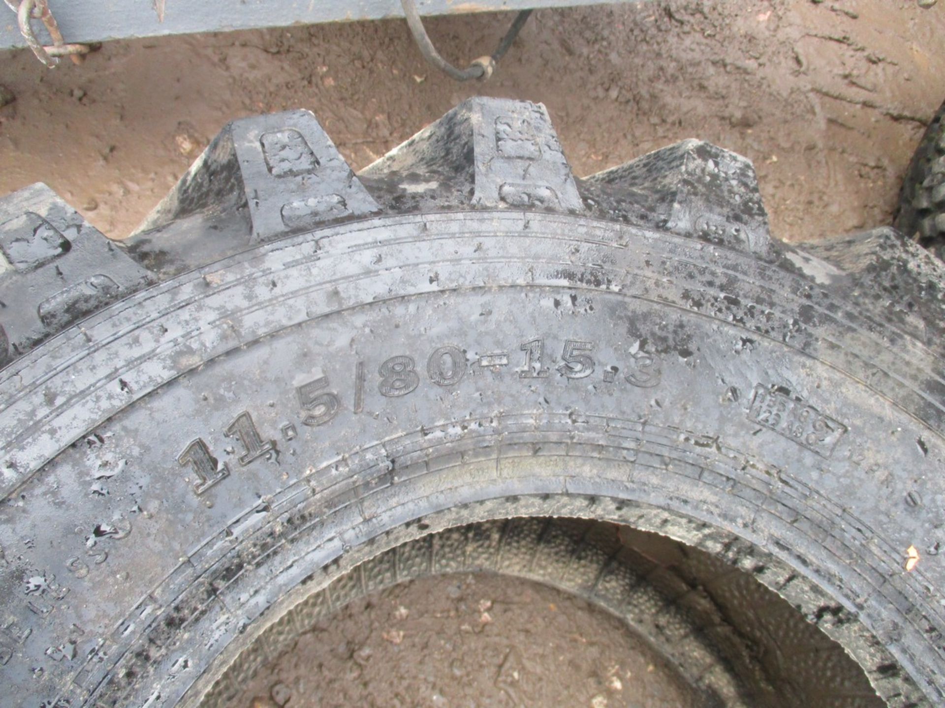 1 TYRE 11.5/80-15.3 - Image 2 of 2