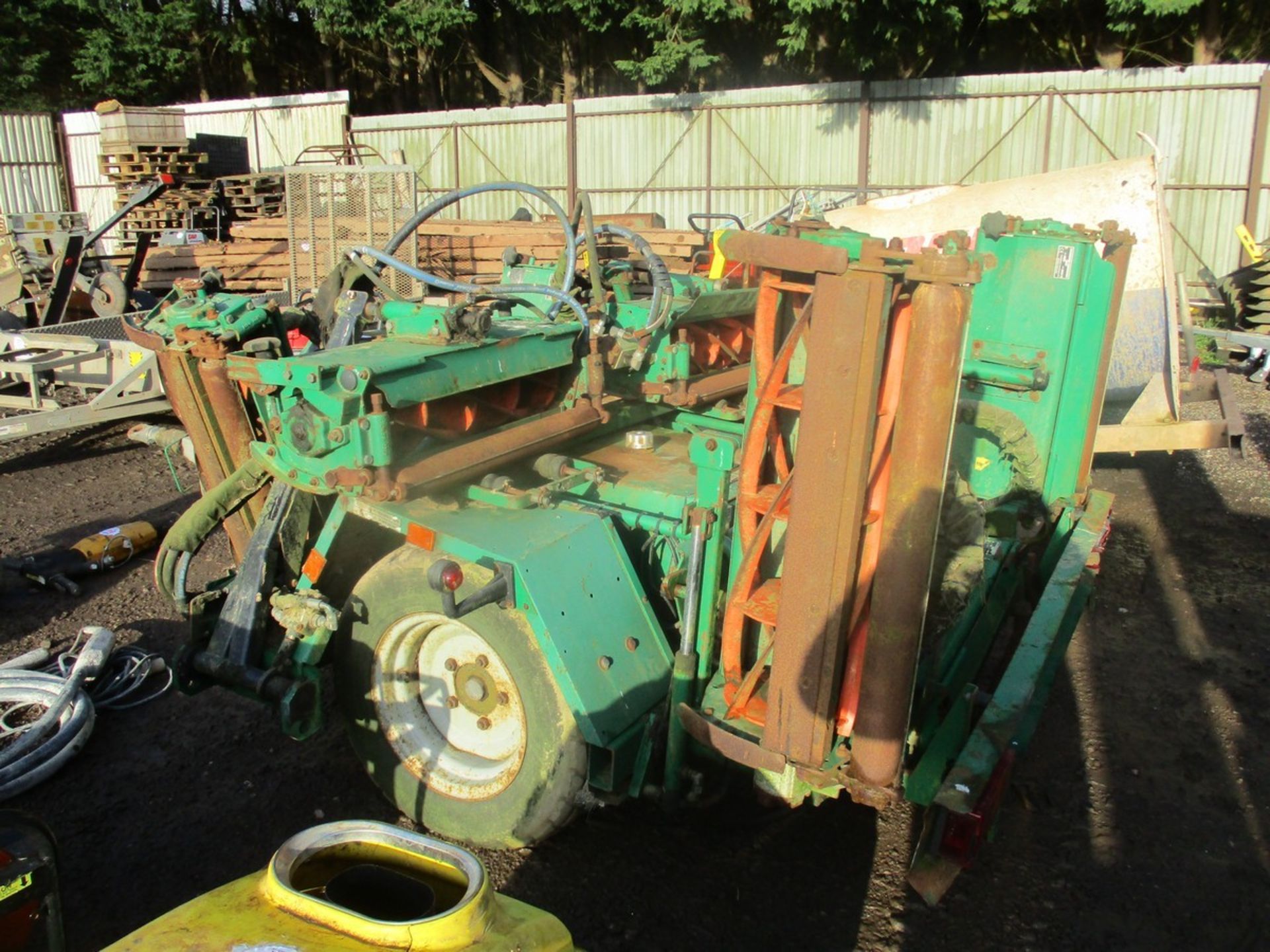 RANSOMES TG4650 TRAILED GANG MOWER - Image 3 of 5