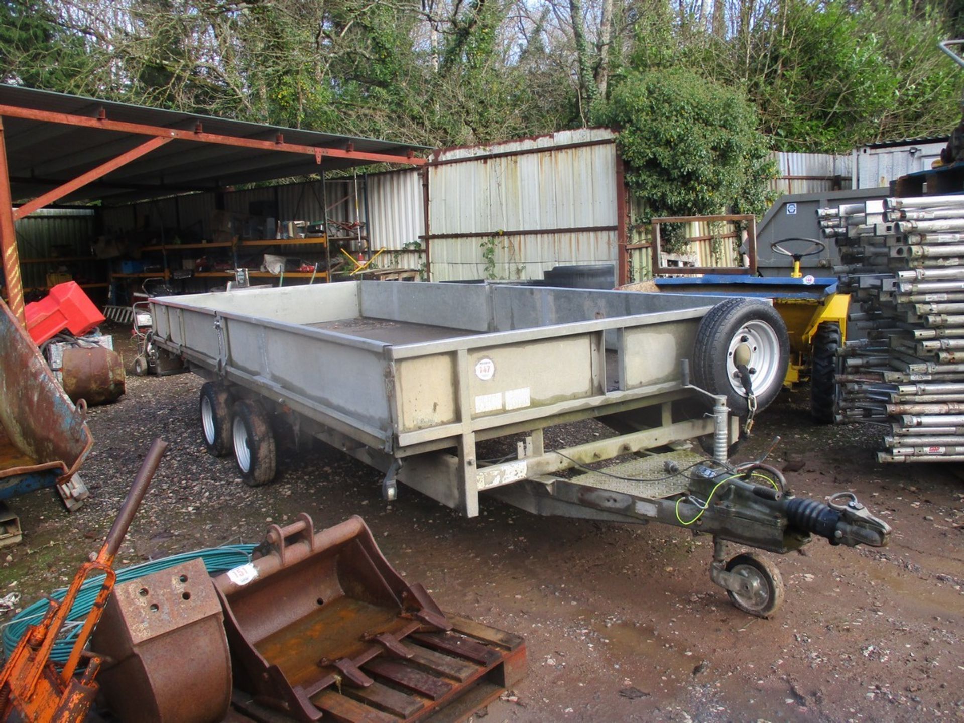 16FT IFOR WILLIAMS TWIN AXLE DROPSIDE TRAILER C/W LIGHTWEIGHT RAMPS - Image 3 of 7