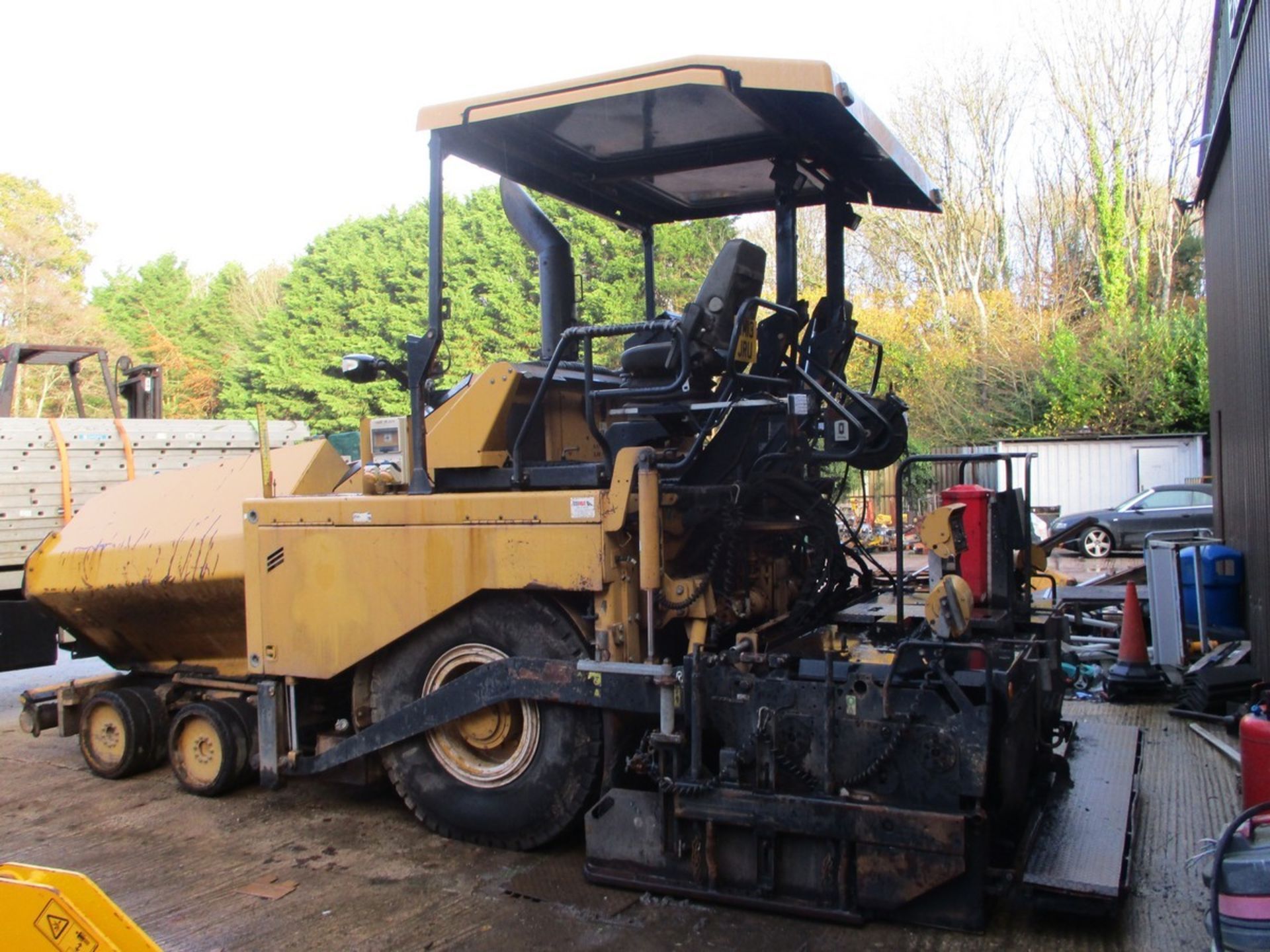 CATERPILLAR AP600 D PAVER WM13 JRU C/W V5 & SERVICE PRINT OUT 7842hrs - Image 12 of 13