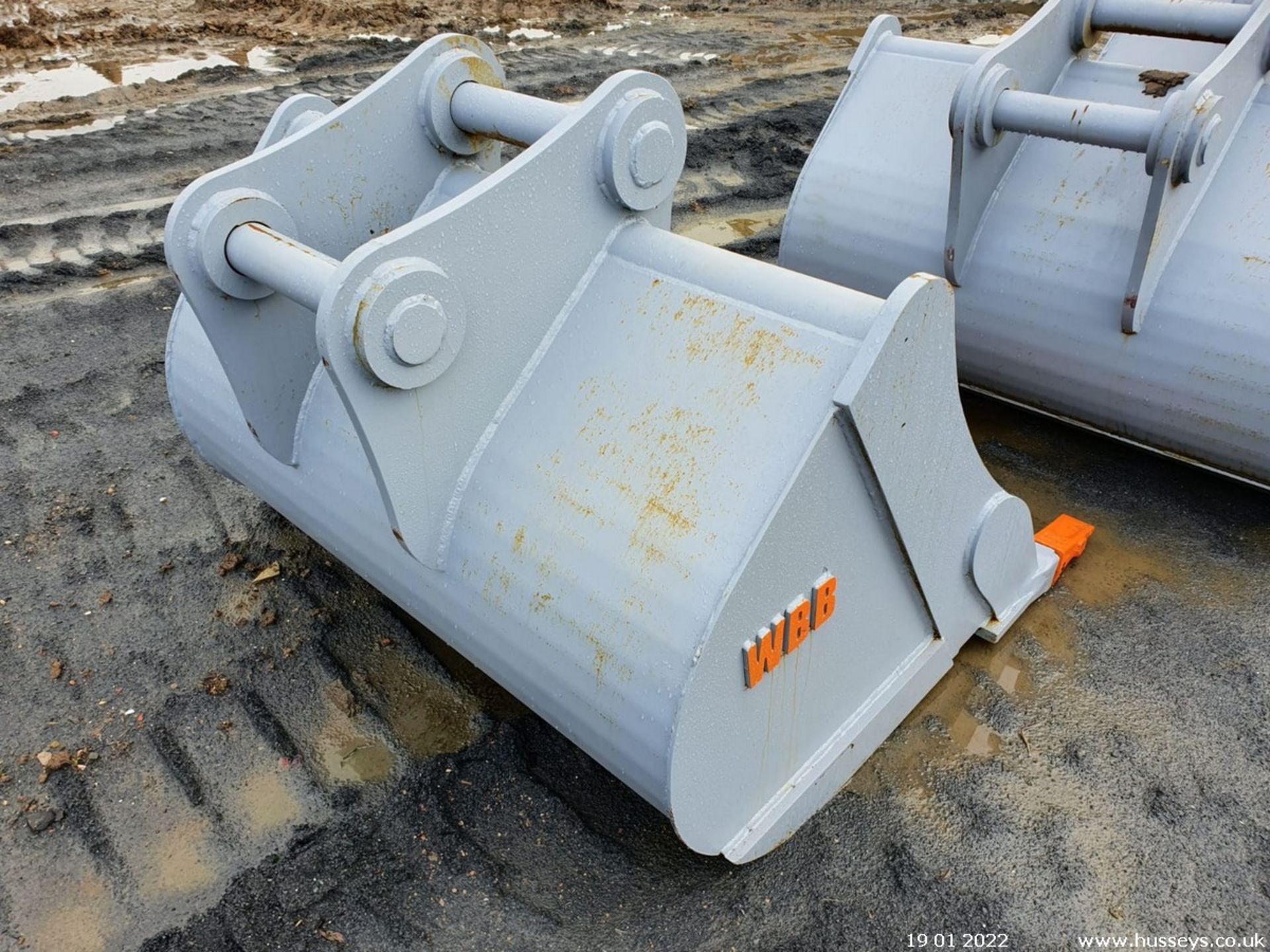 60 INS BULK BUCKET 80MM PINS TO SUIT 20 TON EXCAVATOR (COLLECT FROM WINKLEIGH) - Image 2 of 2