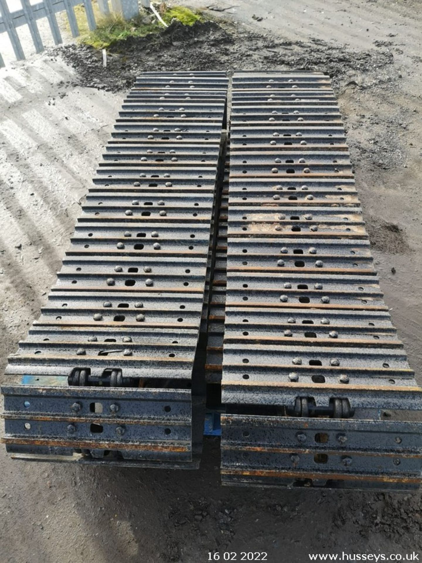 NEW KUBOTA STEEL TRACKS TO FIT U48 OR 5 TONNER - Image 3 of 5