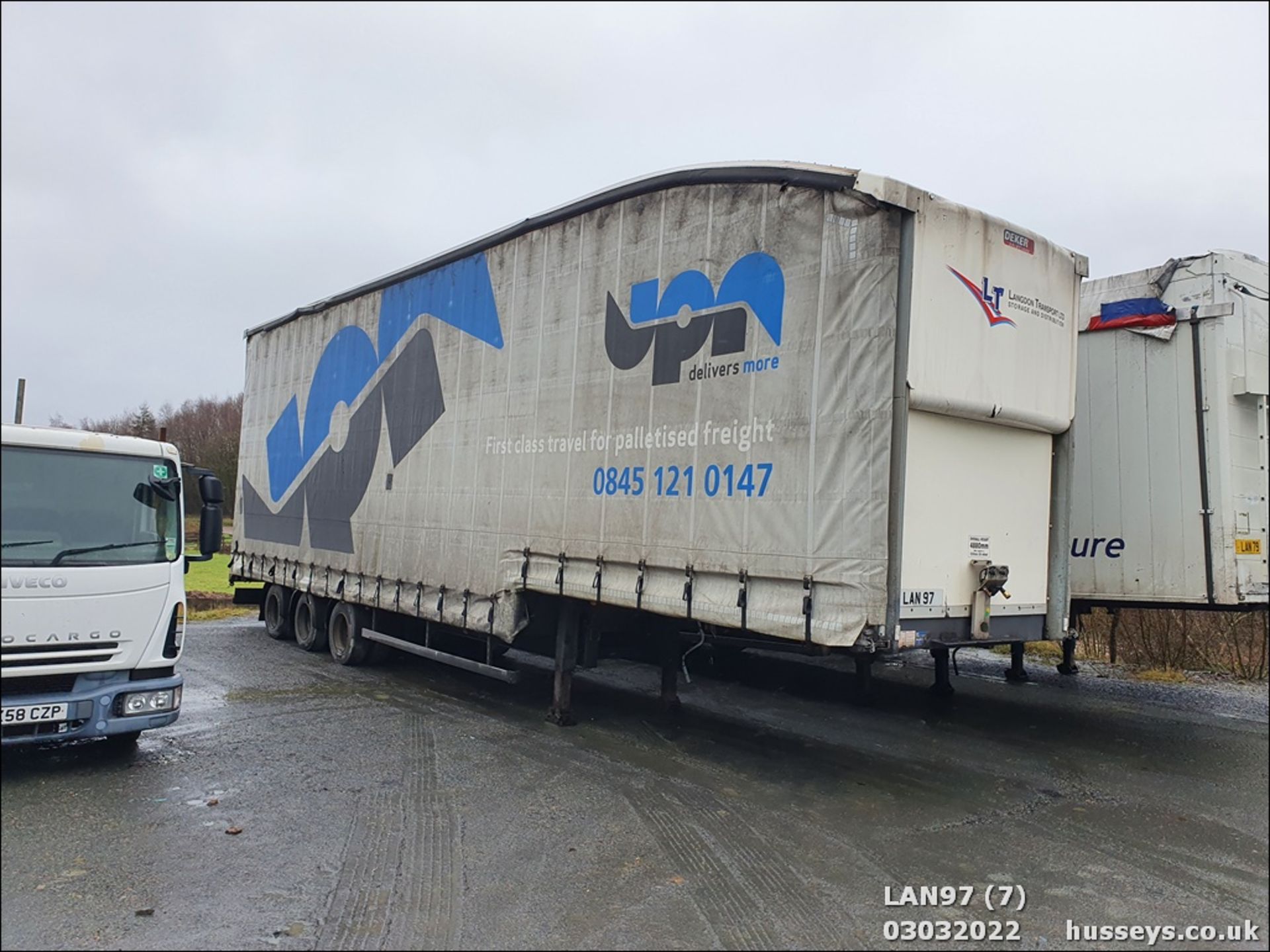 2017 David Laurence Double Deck Curtainsider Tri Axle - Image 7 of 20