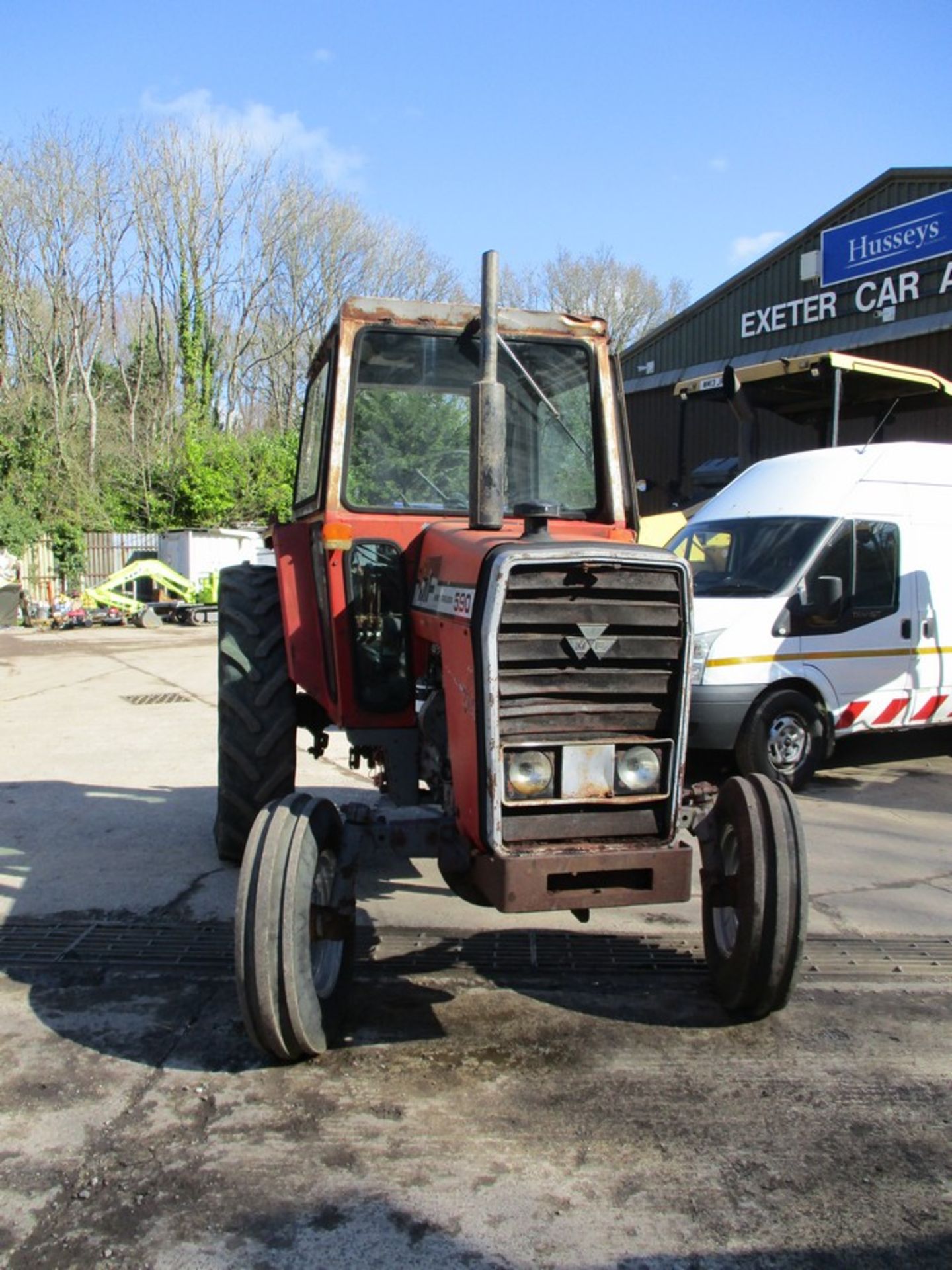 MASSEY FERGUSON 590 2WD TRACTOR 8400HRS - Image 2 of 9