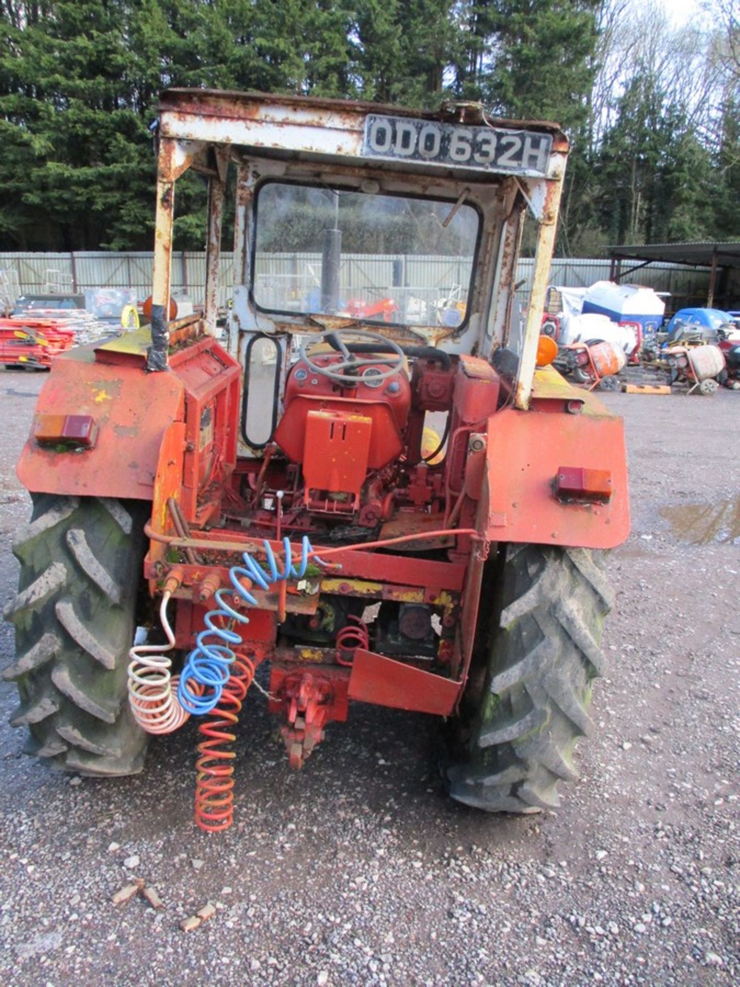 DAVID BROWN 990 TRACTOR - Image 3 of 4