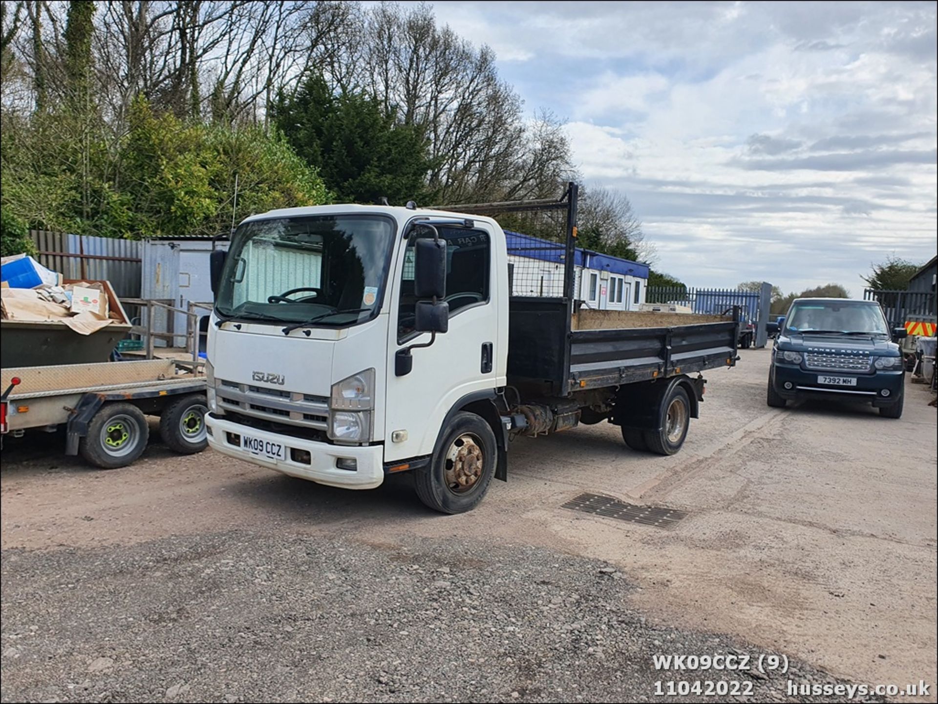 09/09 ISUZU TRUCKS NQR 70 - 5193cc 2dr Tipper (White, 205k) - Image 9 of 18