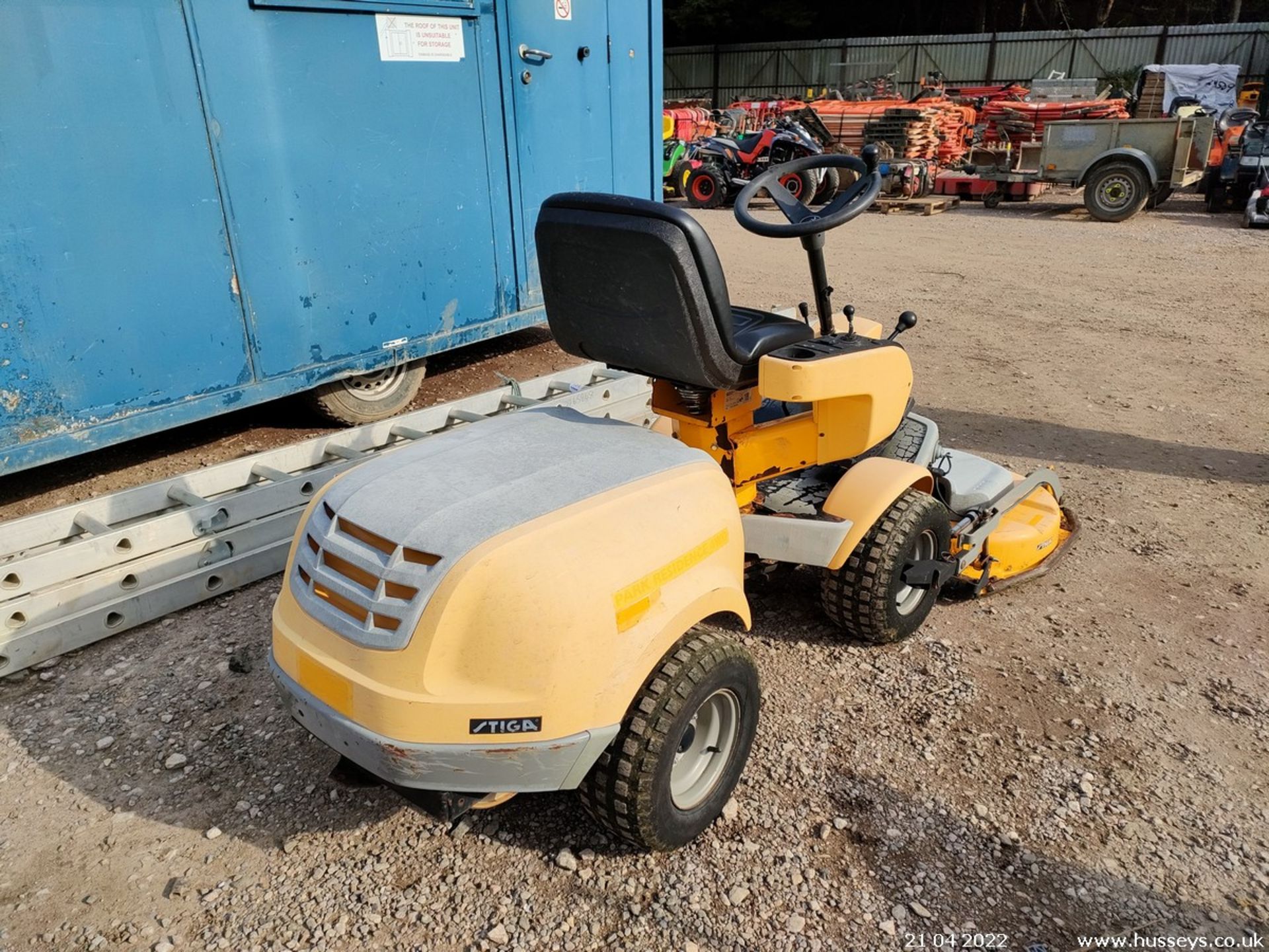 STIGA PARK 4WD OUTFRONT MOWER - Image 3 of 6