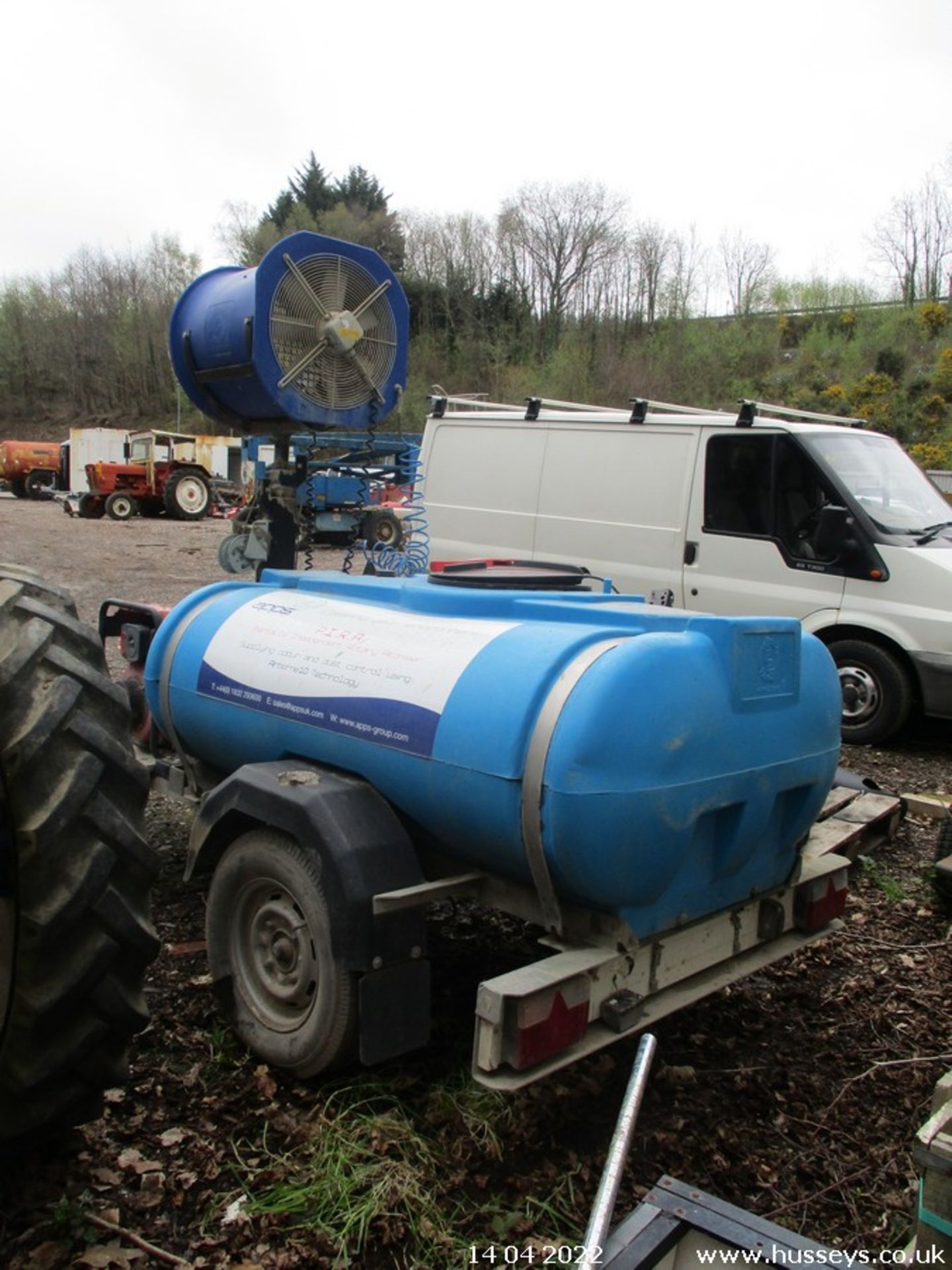 DUST SUPPRESSION TANK C.W DIESEL GENERATOR - Image 4 of 4