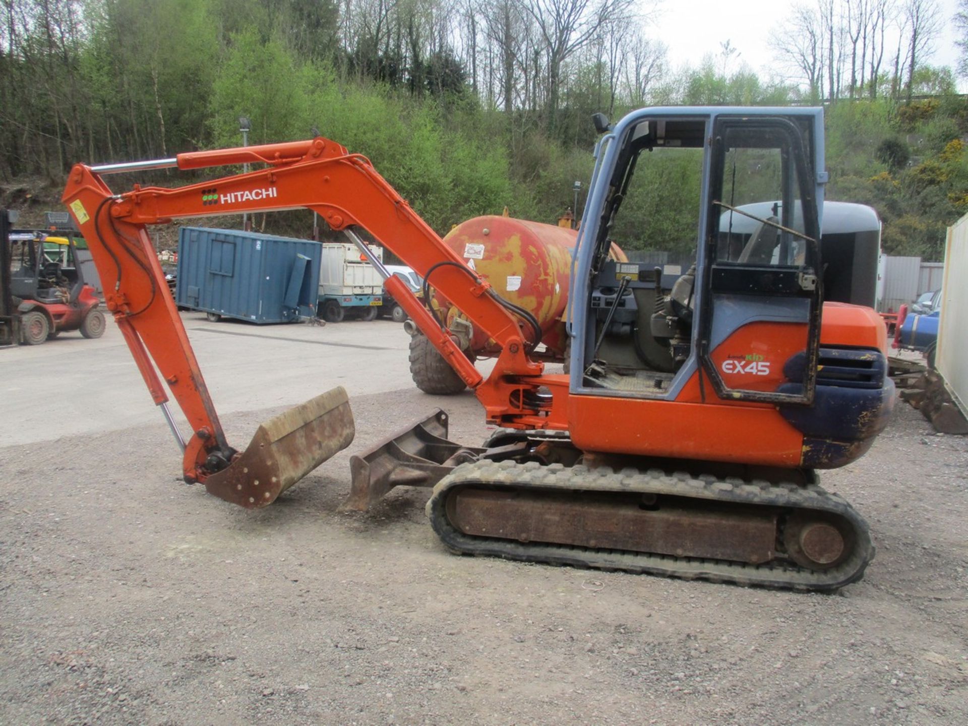 HITACHI EX45-2 SWING SHOVEL 2003 2571HRS C.W 3 BUCKETS