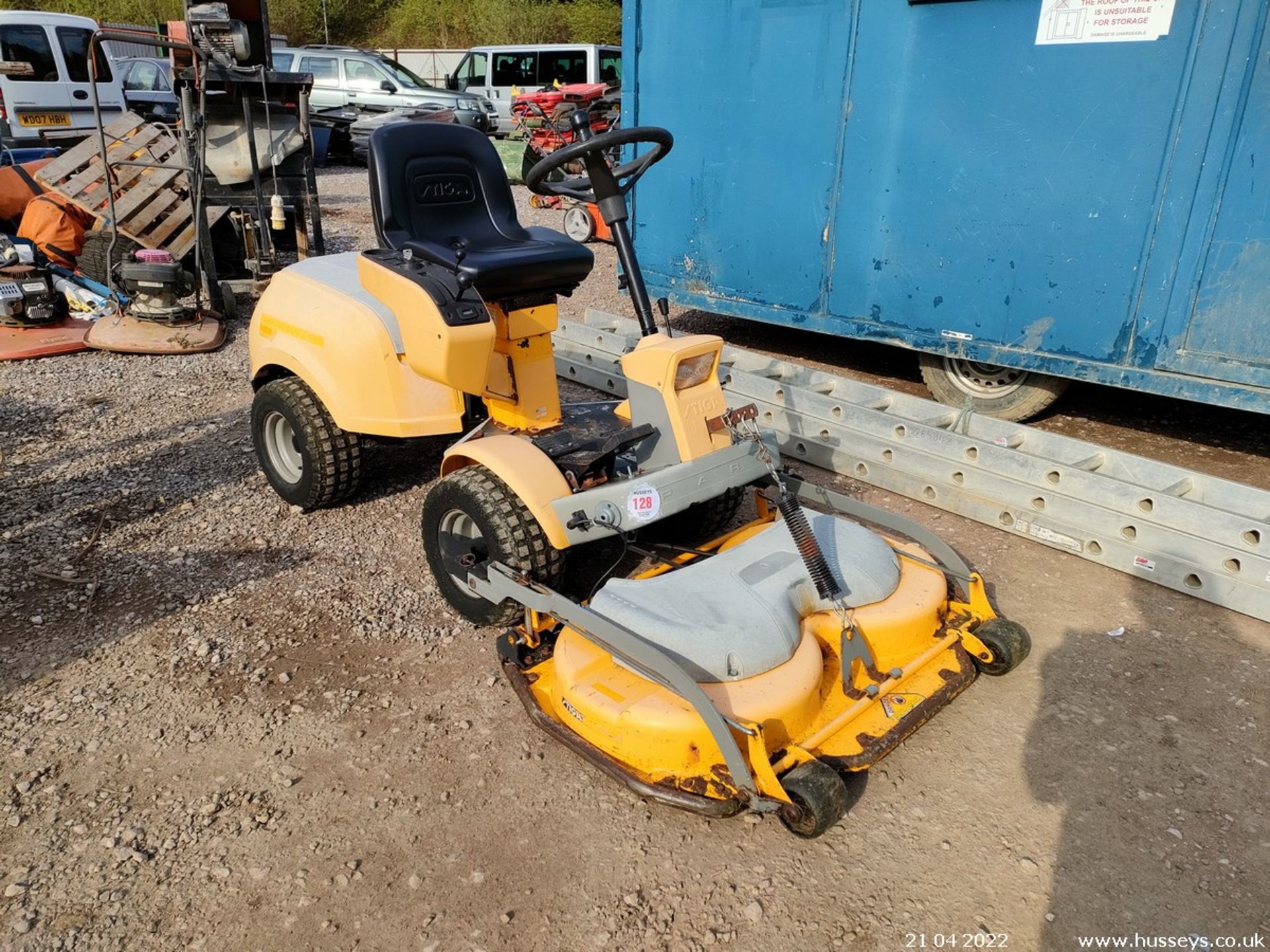 STIGA PARK 4WD OUTFRONT MOWER