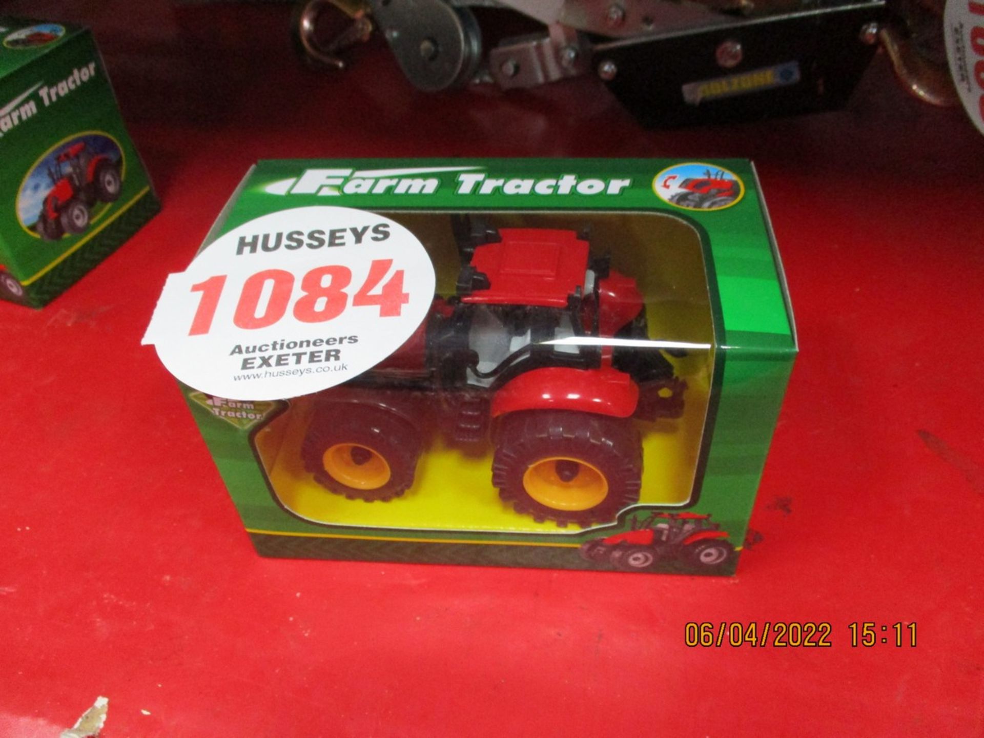 TRACTOR